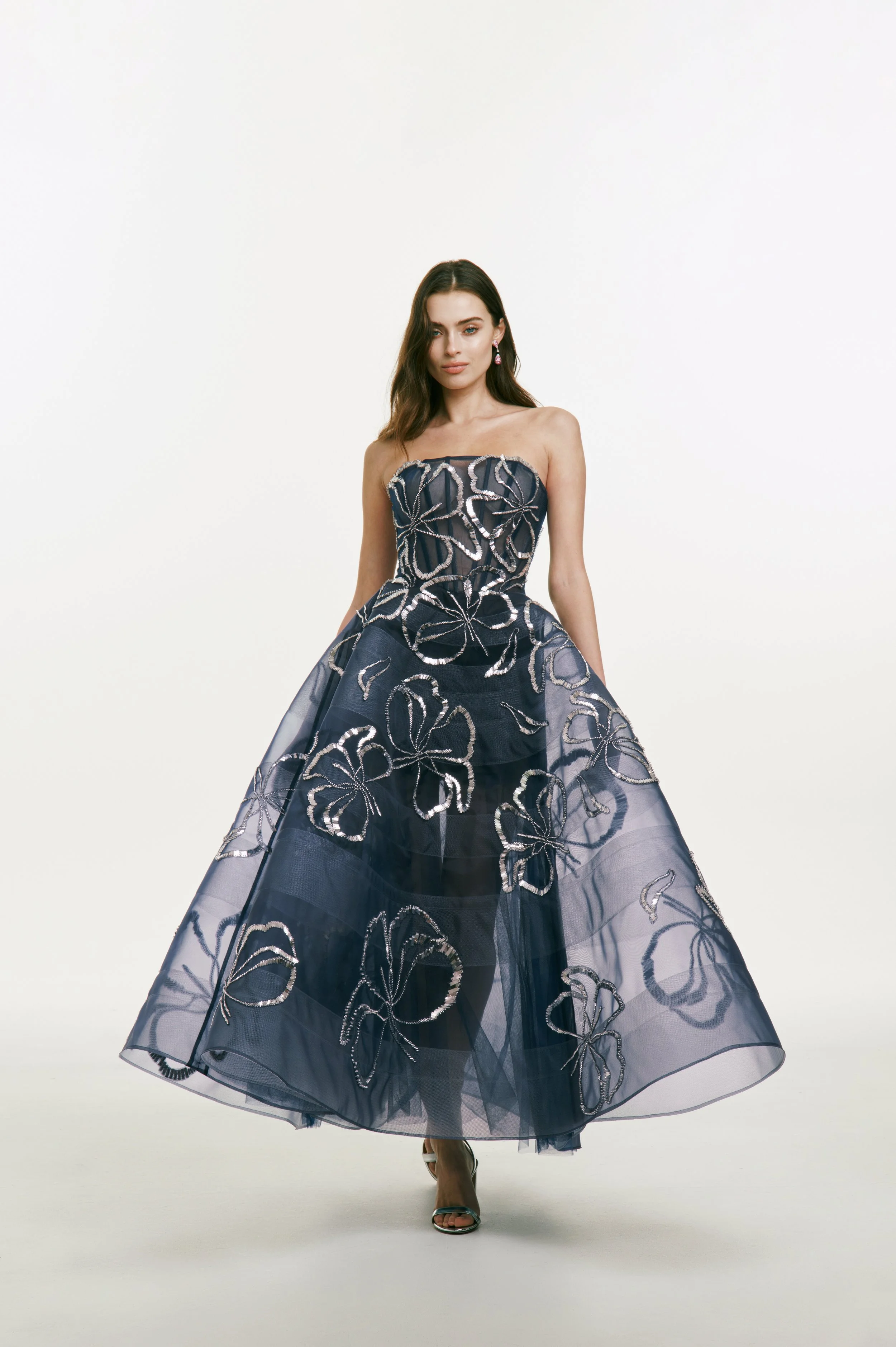 LOOK 17