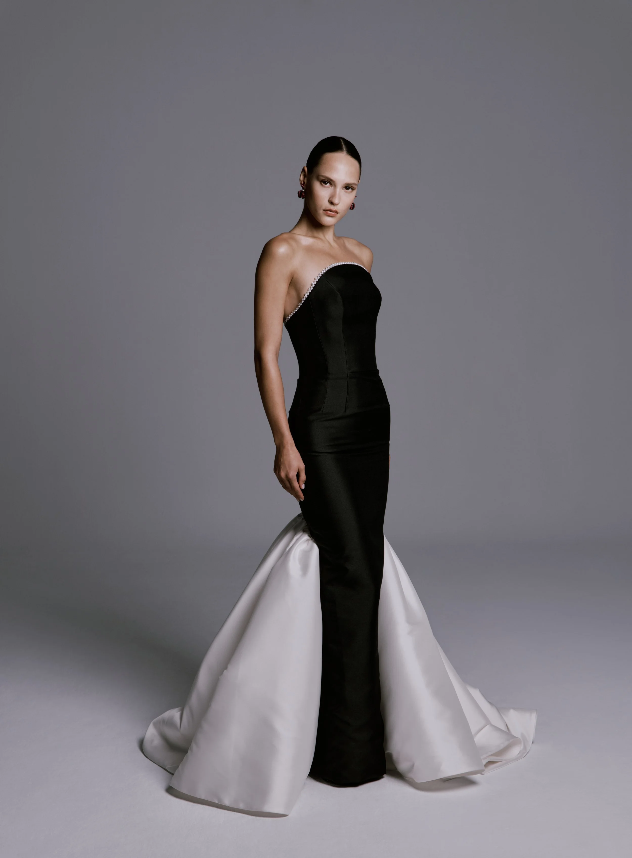LOOK 19