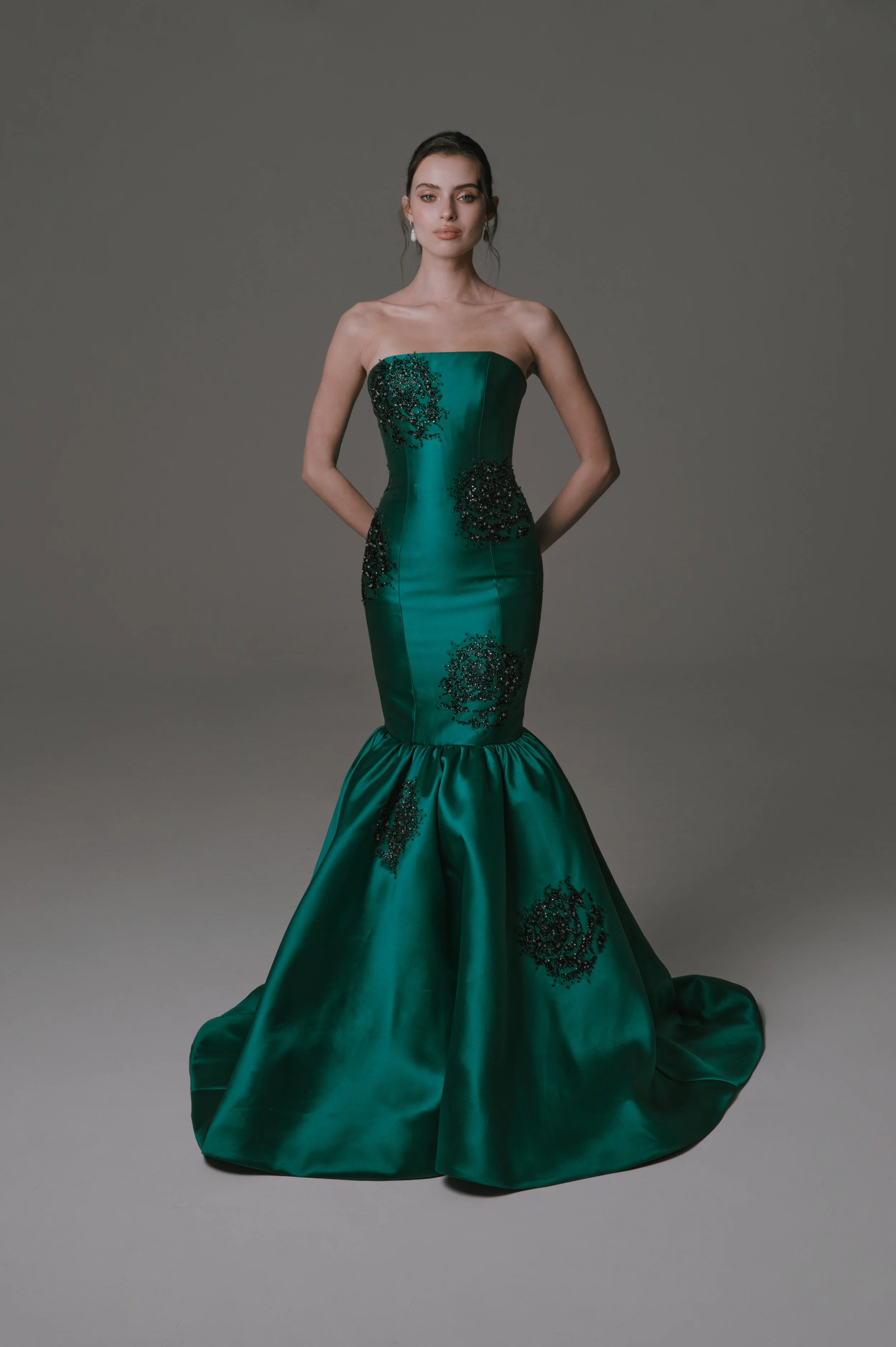LOOK 32