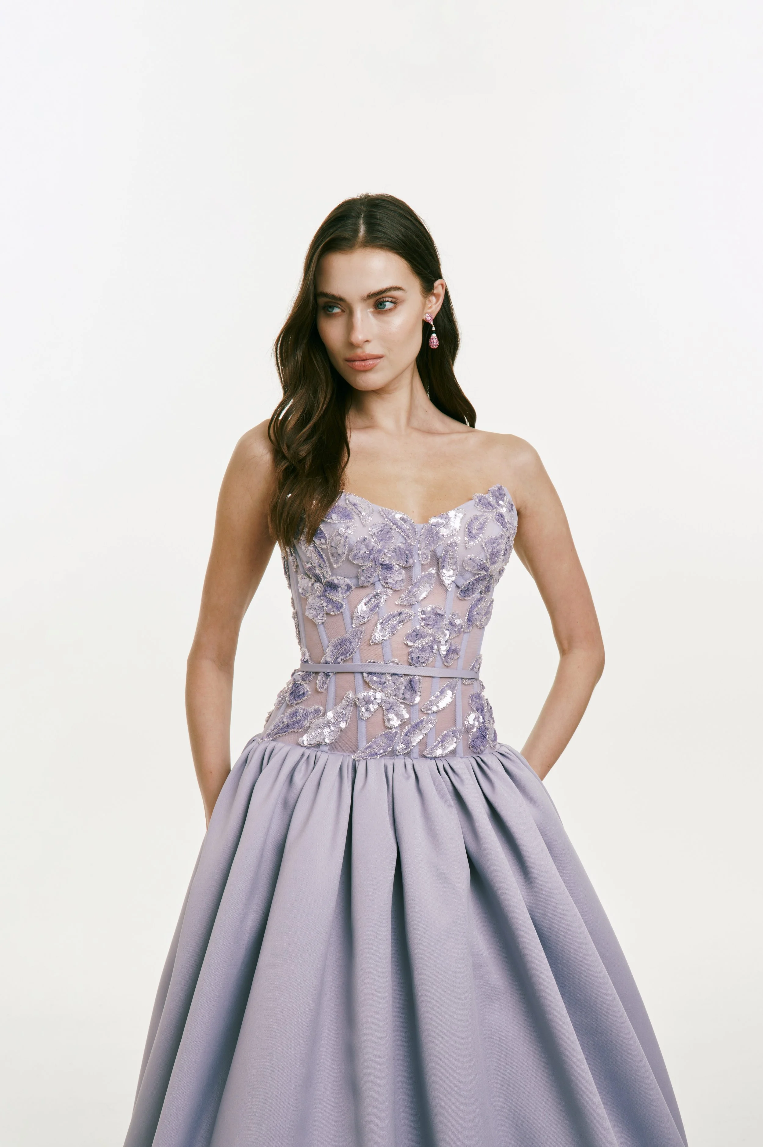 LOOK 16
