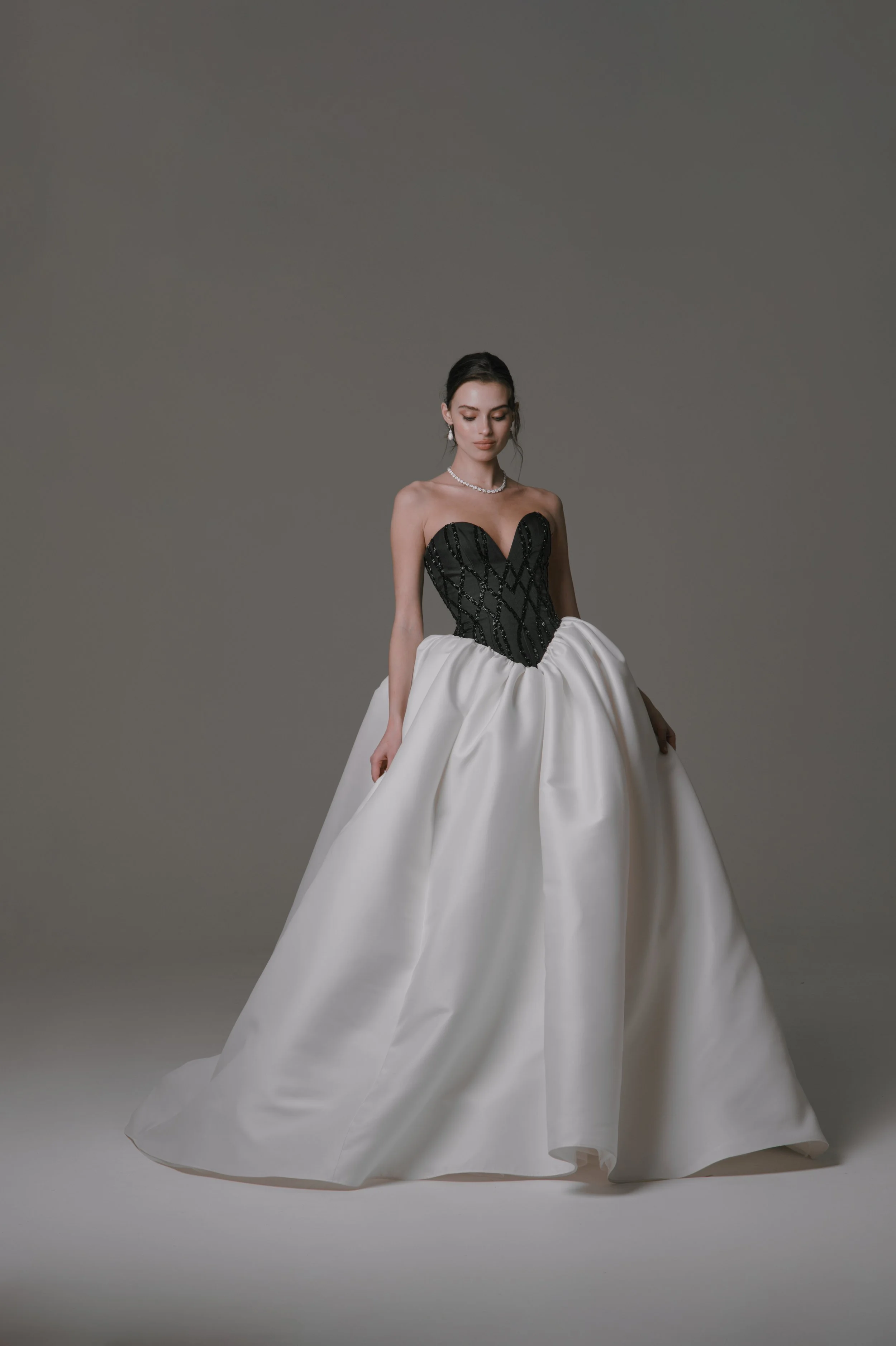 LOOK 33