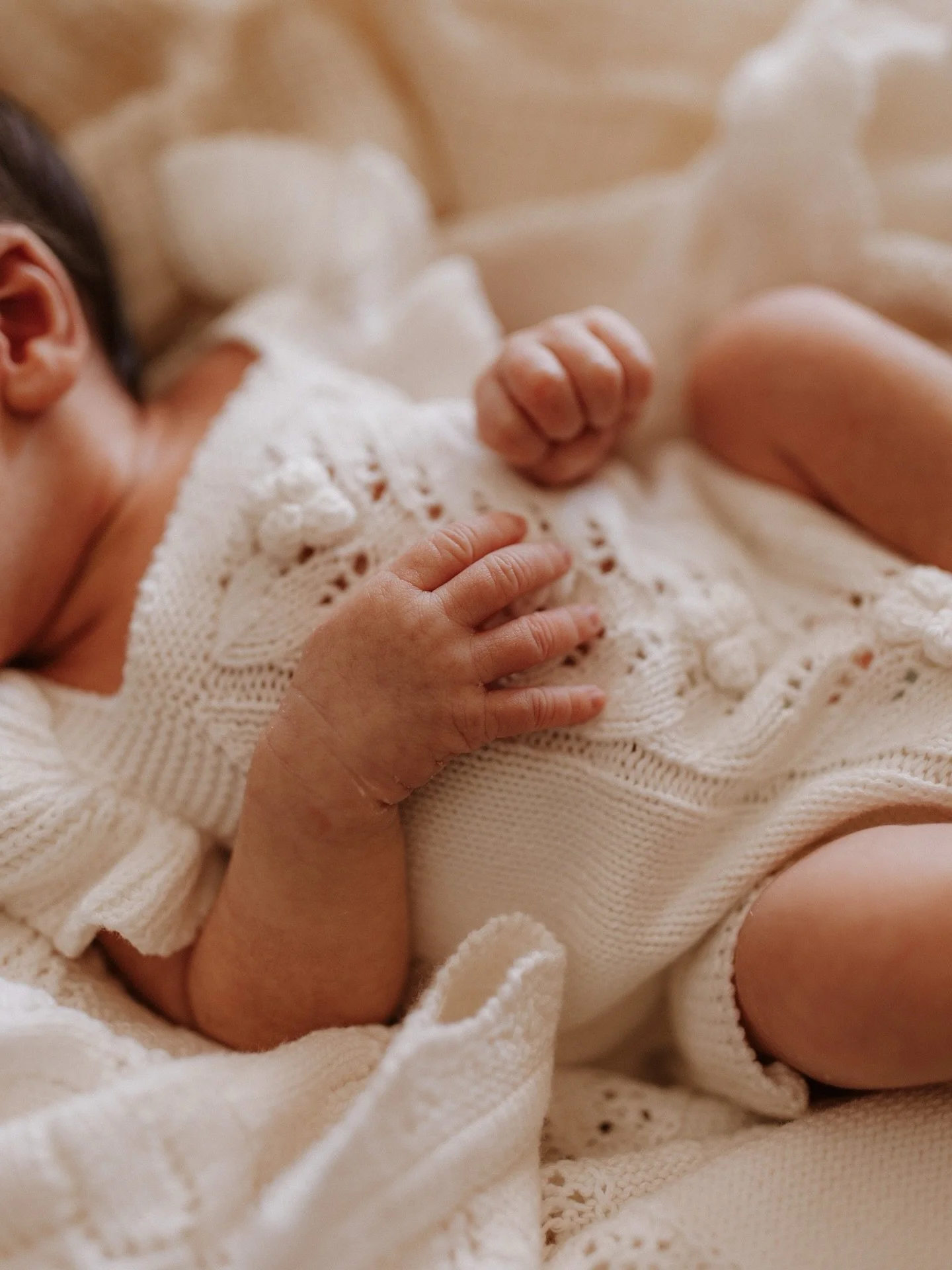 With enquiries flooding my inbox, here is a little update for you all and what&rsquo;s coming ㅤ♡

I&rsquo;m taking bookings from October onwards, so if you are wanting to capture your family, maternity or newborn now is the time to book those dates, 
