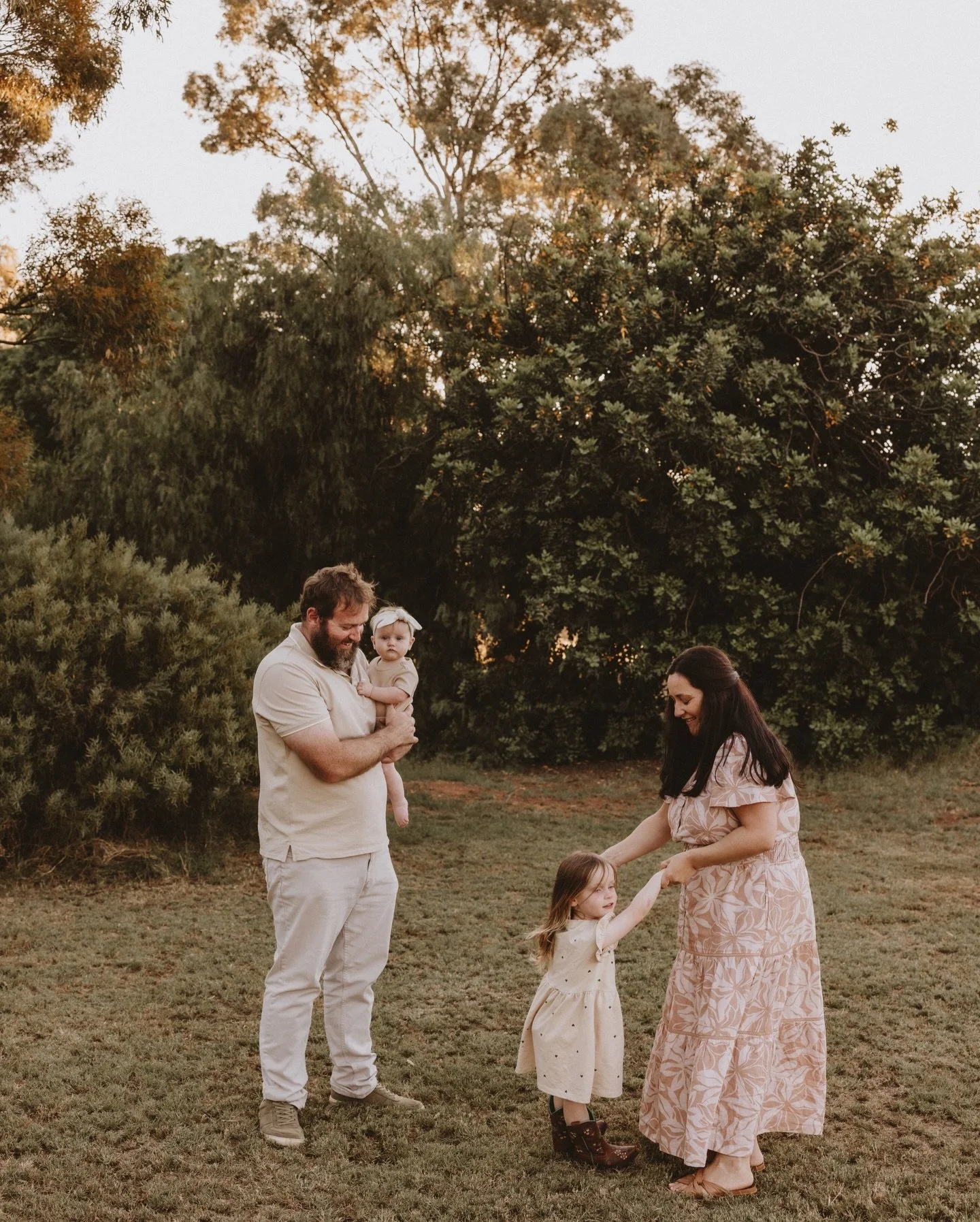 Beautiful people, me and my camera! The perfect combination 🥹