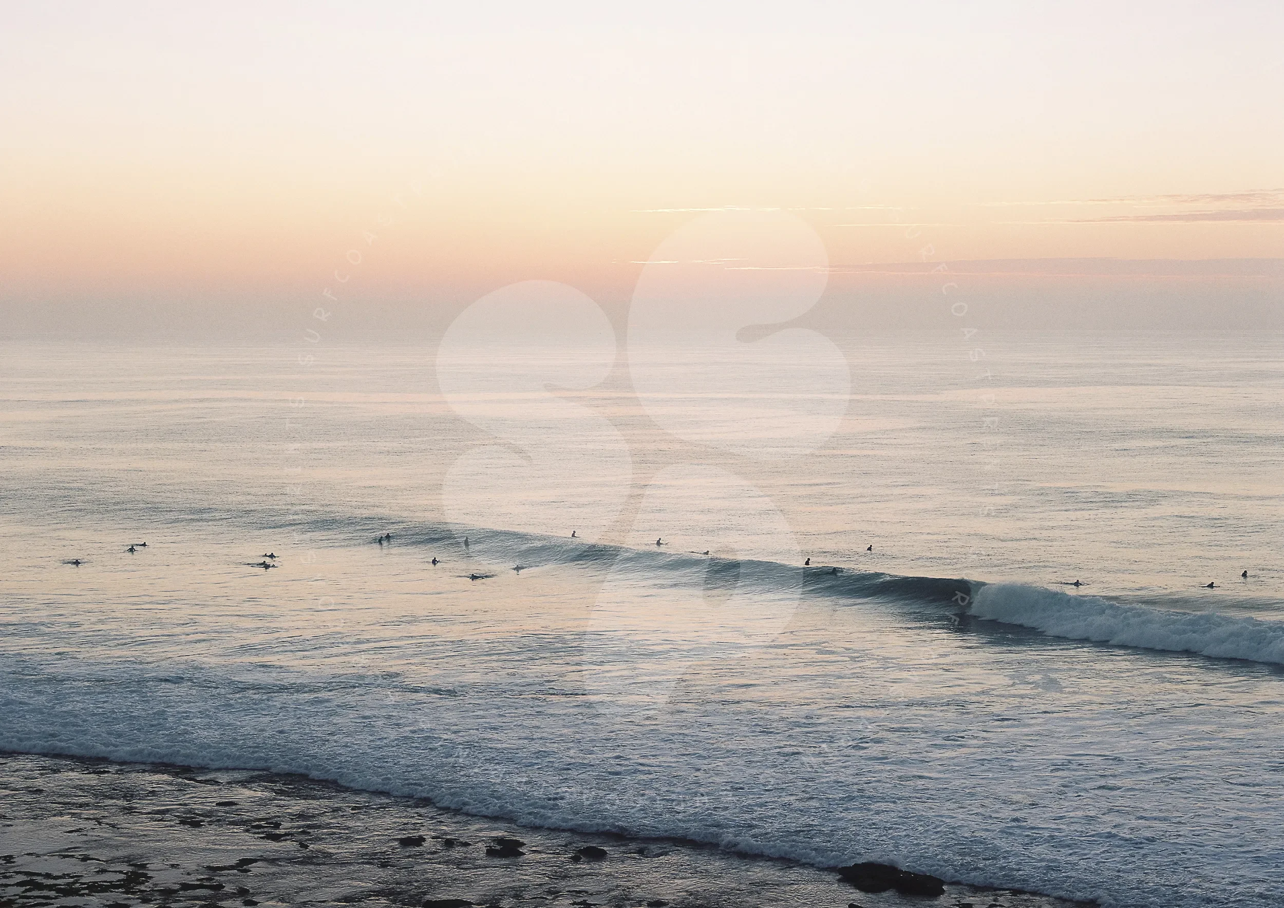 Winkipop Sunrise Surf © Surf Coast Photography Prints-5_LANDSCAPE_WATERMARK.webp
