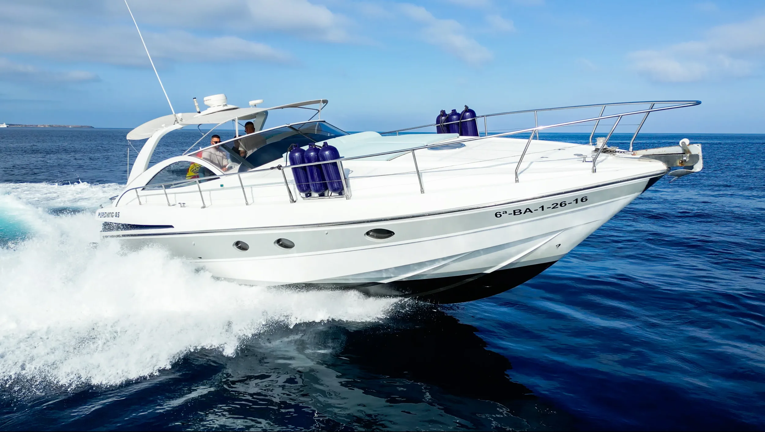 Pershing 45 Nona close side view in motion highlighting hull and sporty design