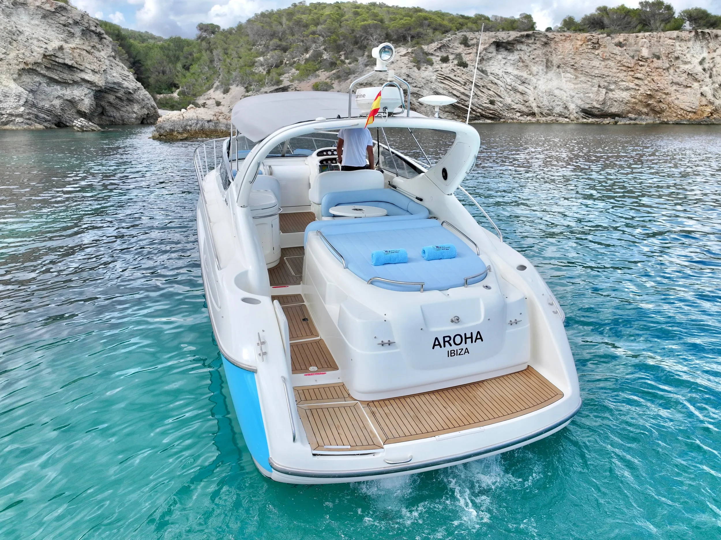 Cranchi Endurance 39 Aroha Ibiza stern angle showing deck layout while anchored