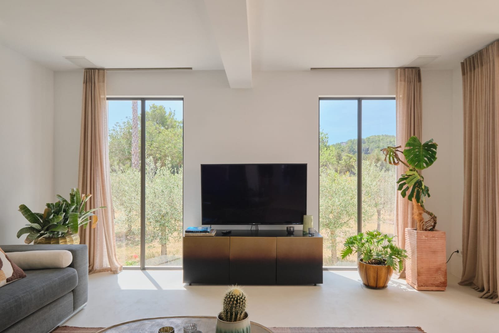 WhatsApp Image 2026-01-10 at 18.13.36 (1).jpeg