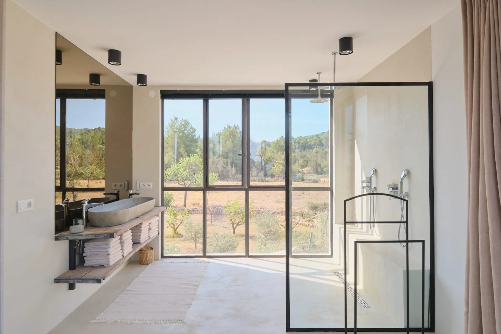 WhatsApp Image 2026-01-10 at 18.13.17 (2).jpeg