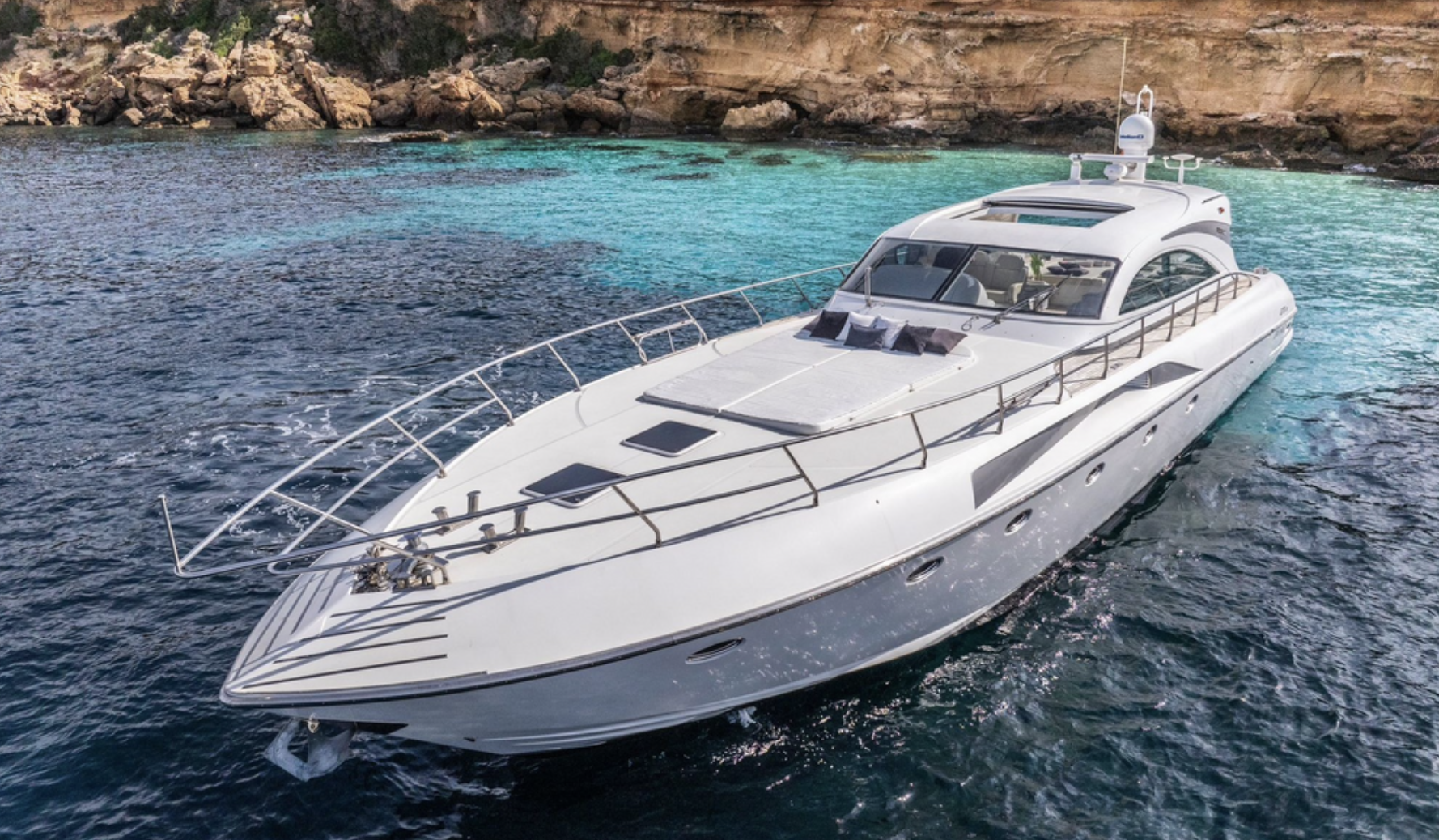 Jessy Rizzardi 73 front profile near the coast on the Mediterranean sea