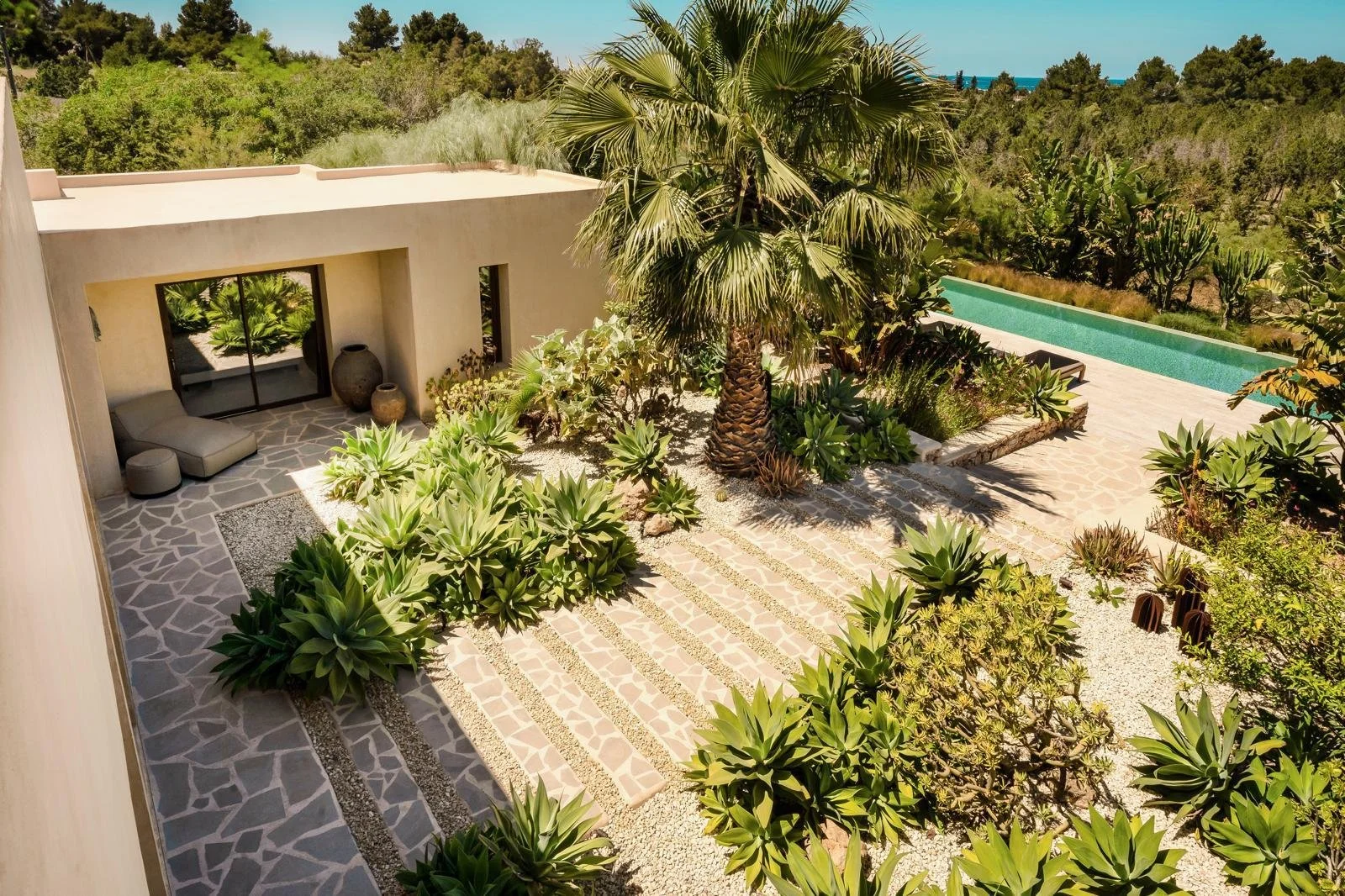 WhatsApp Image 2026-01-07 at 13.44.13 (1).jpeg