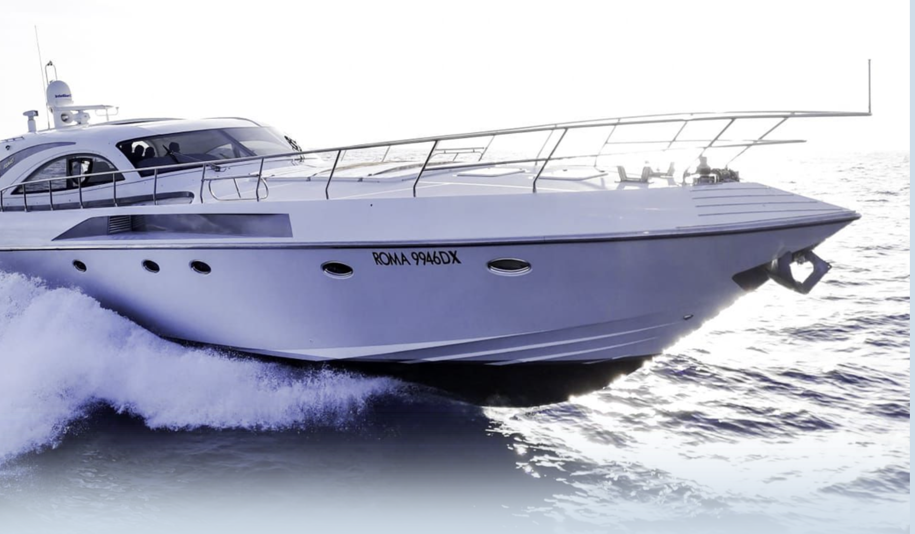 Jessy Rizzardi 73 side profile underway at speed on open Mediterranean sea.png