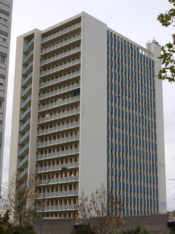 La Tour de la CPAM : faire du temps transitoire un temps utile