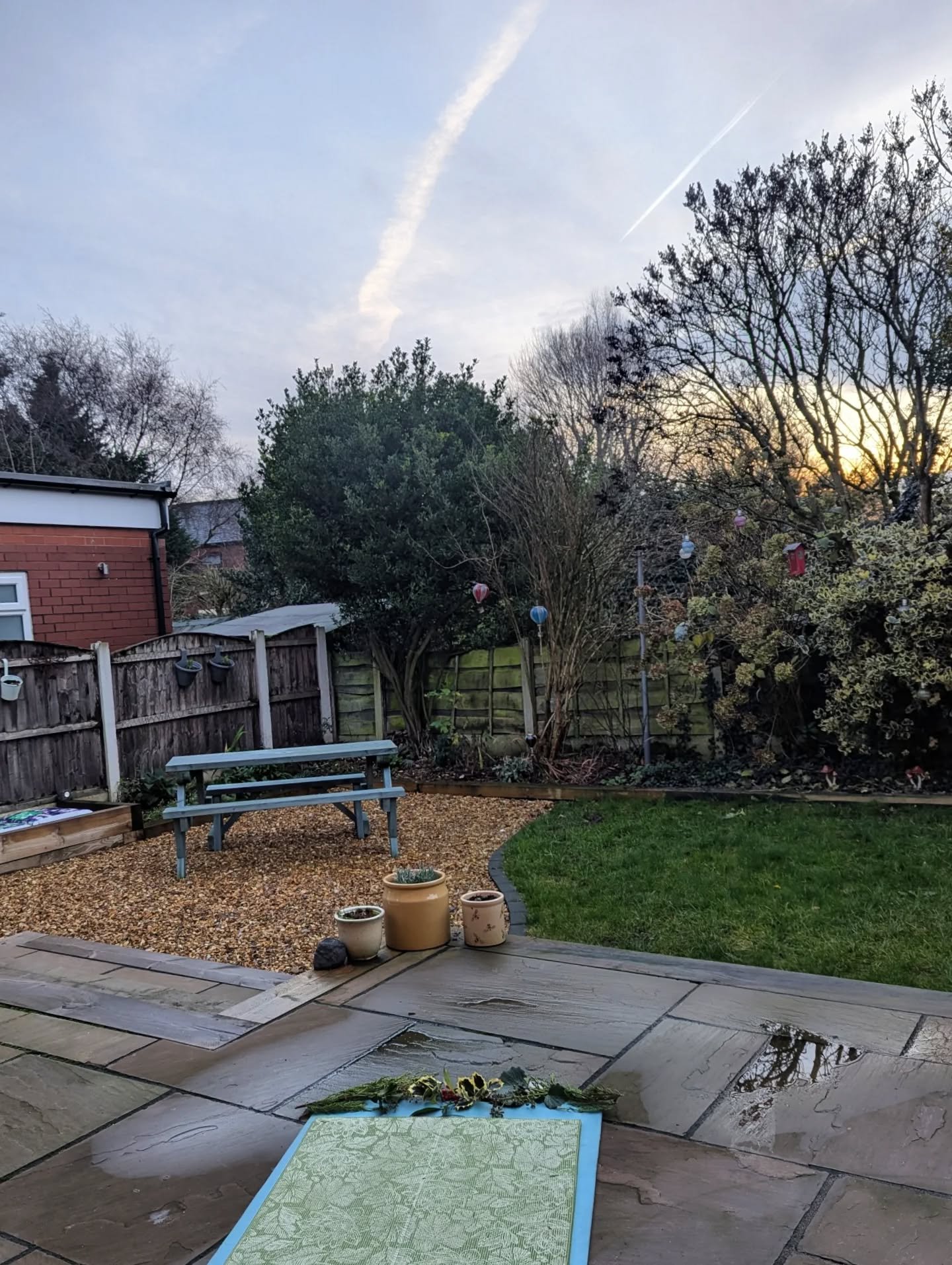 🪾🌞 Winter Solstice part 3: sunrise yoga &amp; meditation 🌞🪾

One of my favourite things about winter is that the sunrise is at a decent time, which means more opportunities for enjoying the beauty of nature. 

I wasn't sure if the weather would g