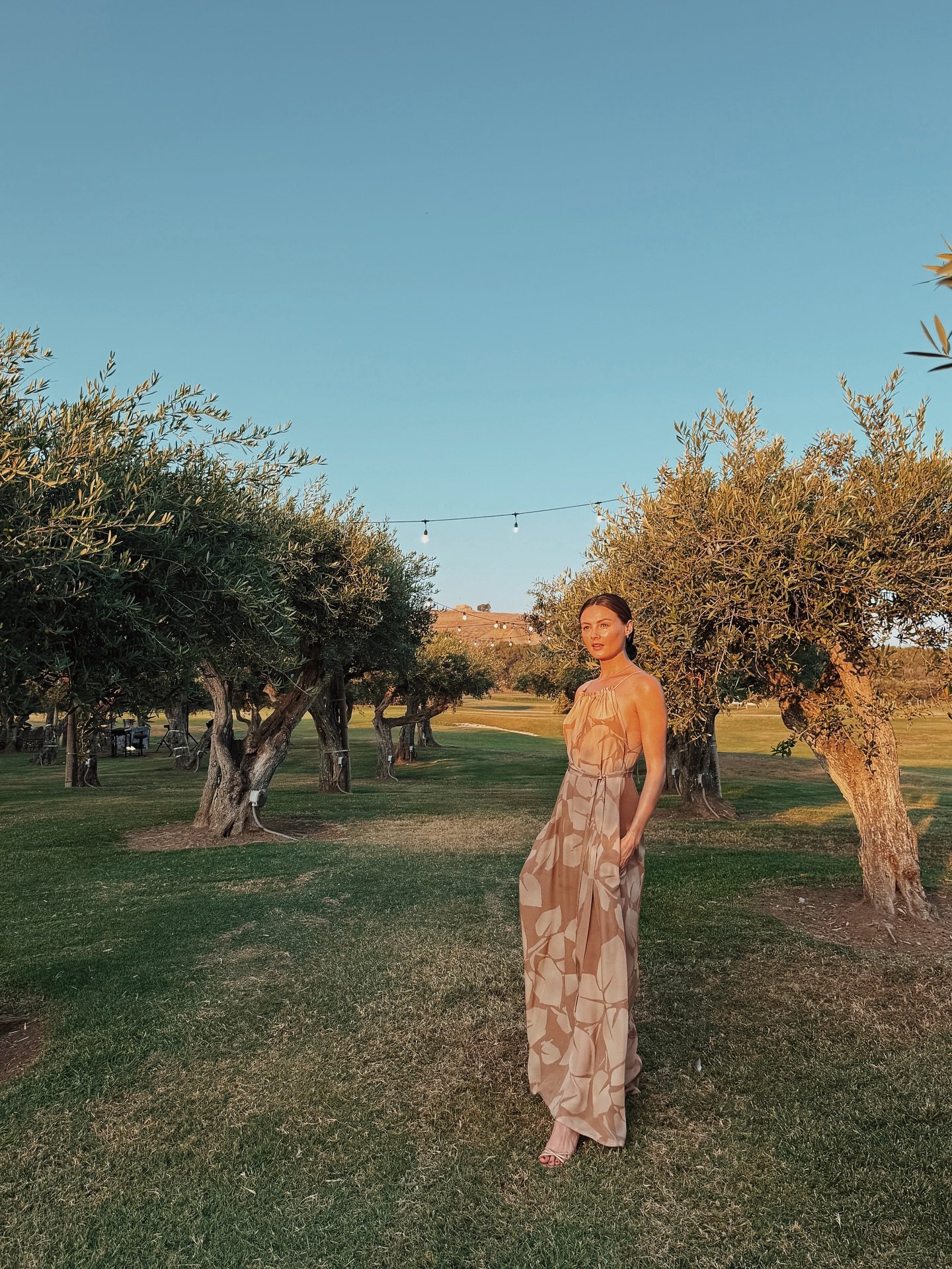 Welcome to Day One of the longevity retreat hosted by @ireneforteskincare and @ladoublej 🇮🇹🍋

First, I have to mention the incredible group of women on this trip - it felt like we were all meant to be here. The connections formed instantly and mad