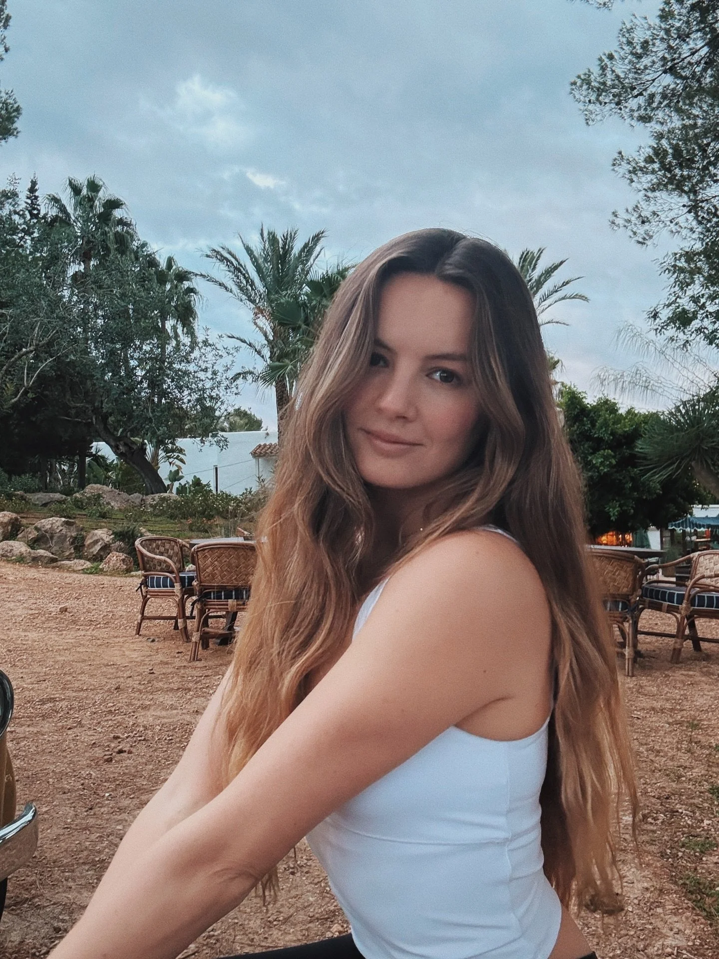 Ibiza Part 2 🌟 
Yoga, hiking, Winter Ibizan sun, Mediterranean style sharing food, incredible company. What a retreat, thank you @vuoriclothing @sohohouse @sohofarmhouseibiza.
Planning has begun for Soho Retreat 2026, see you there 🧚&zwj;♀️. 
Thank