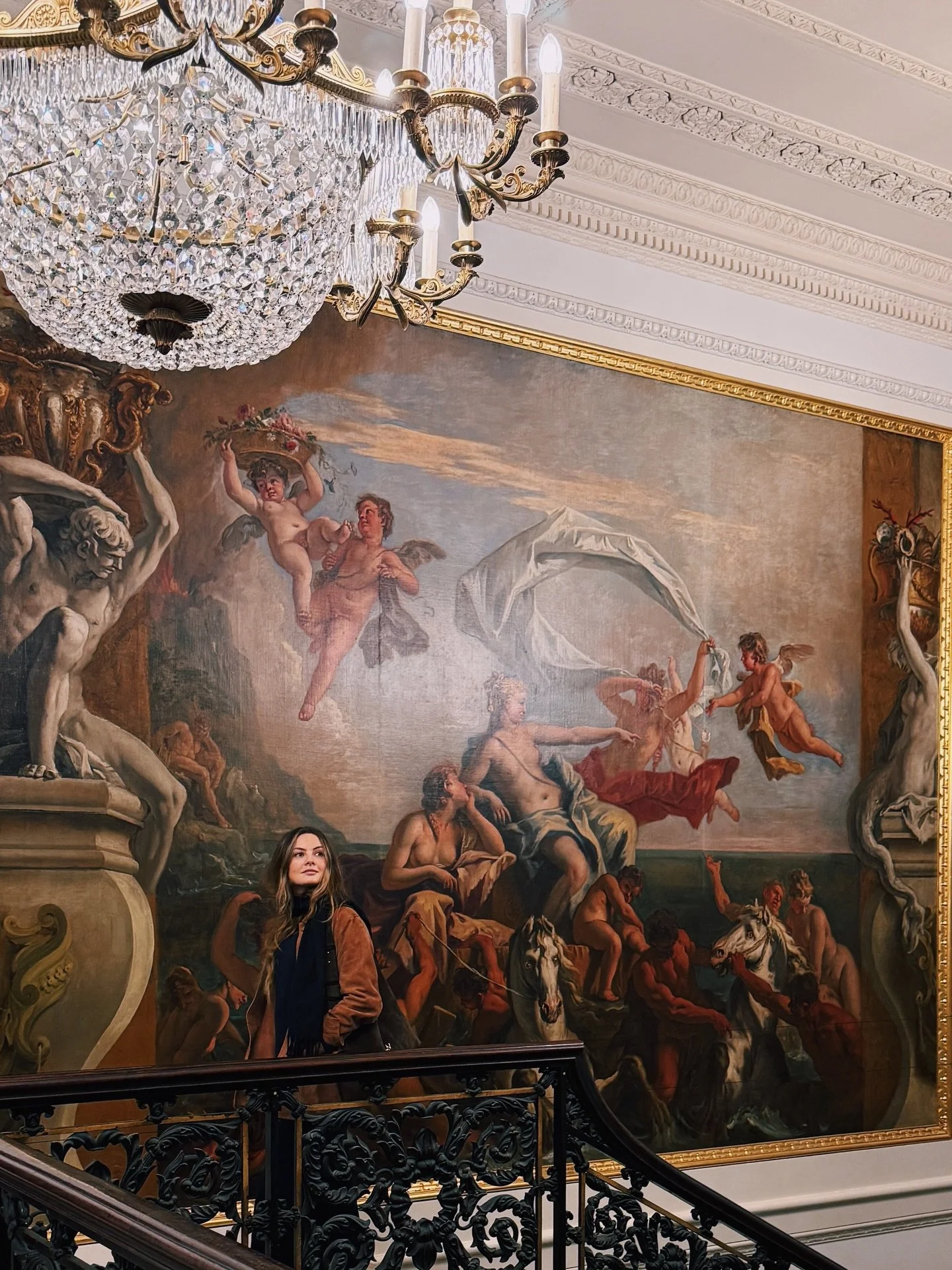 Wouldn&rsquo;t mind existing in a Renaissance painting. Living in a whimsical world. 🪽
A few recent snapshots&hellip; moments of feeling and loving deeply. &hearts;️