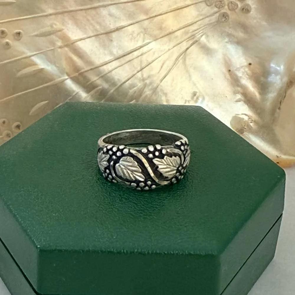 Vintage Sterling Grapevine Ring