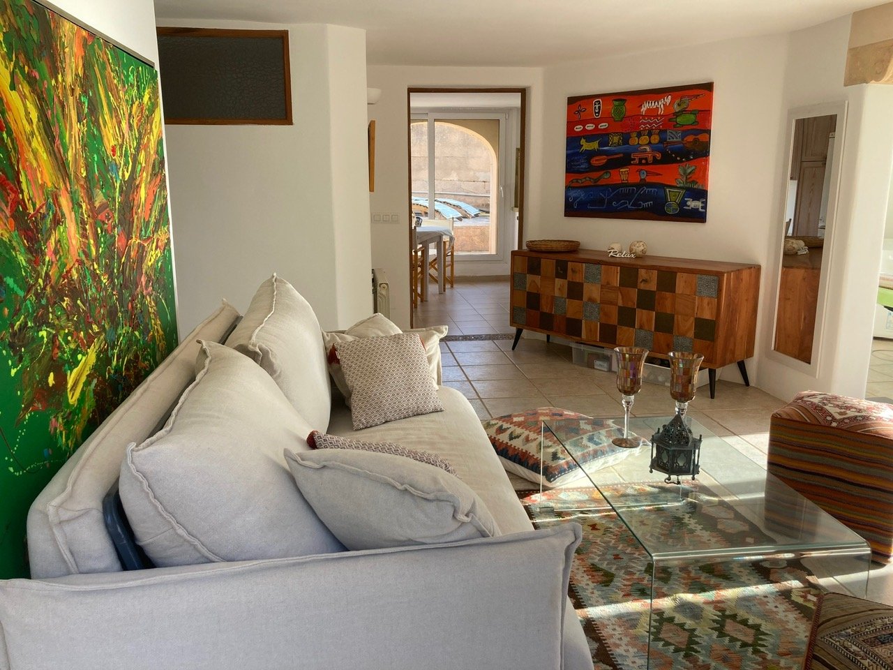 Blick vom Wohnzimmer Richtung Küche