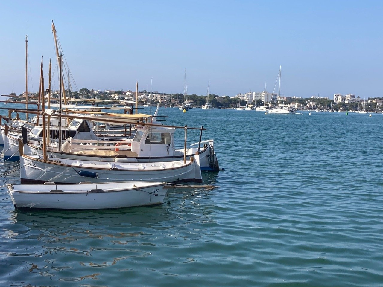 Block auf Hafen von Portocolom