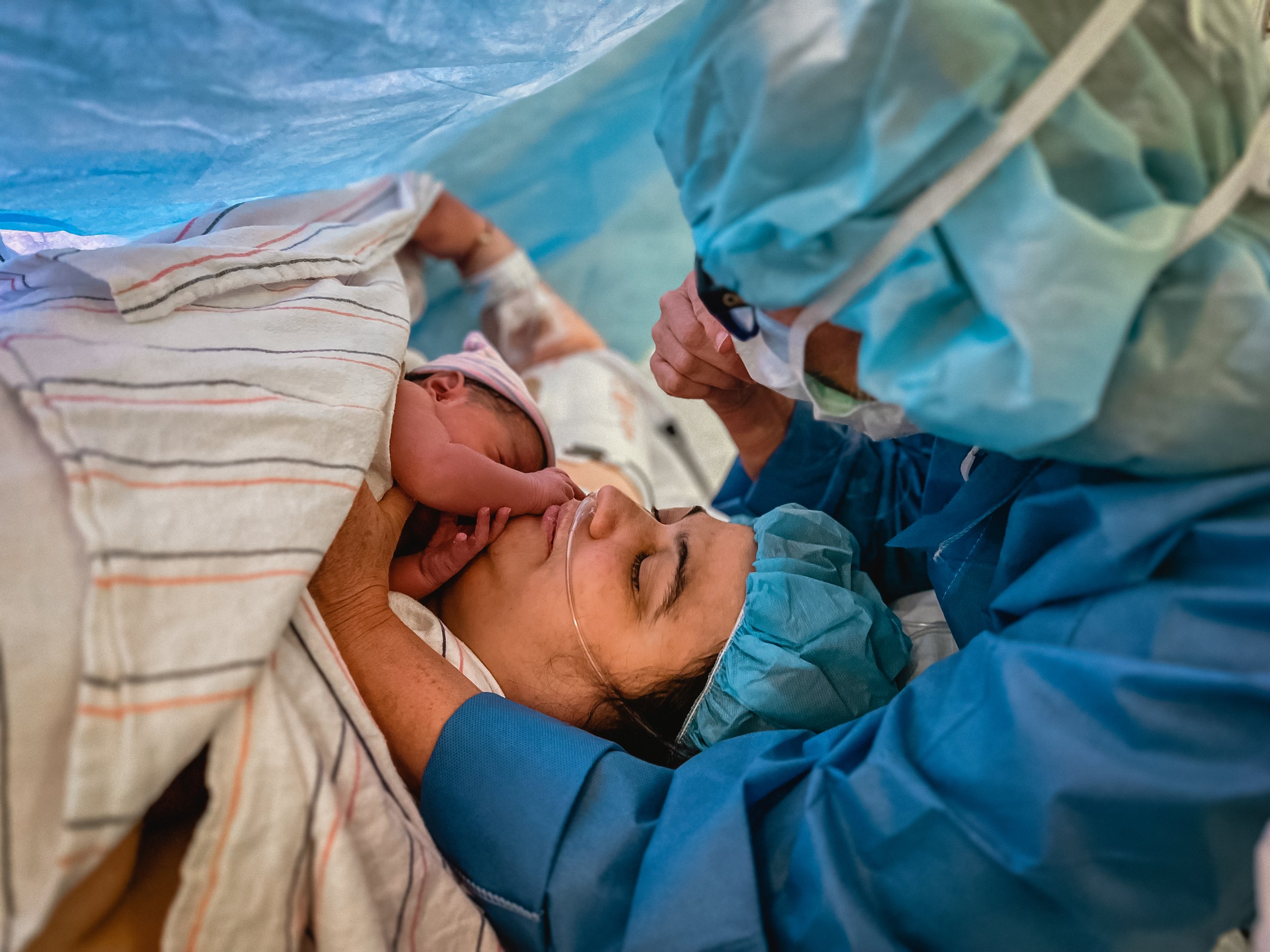 Born at United Hospital in St. Paul, MN | A Preview of Family-centered and Doula-supported Birth in Photographs
