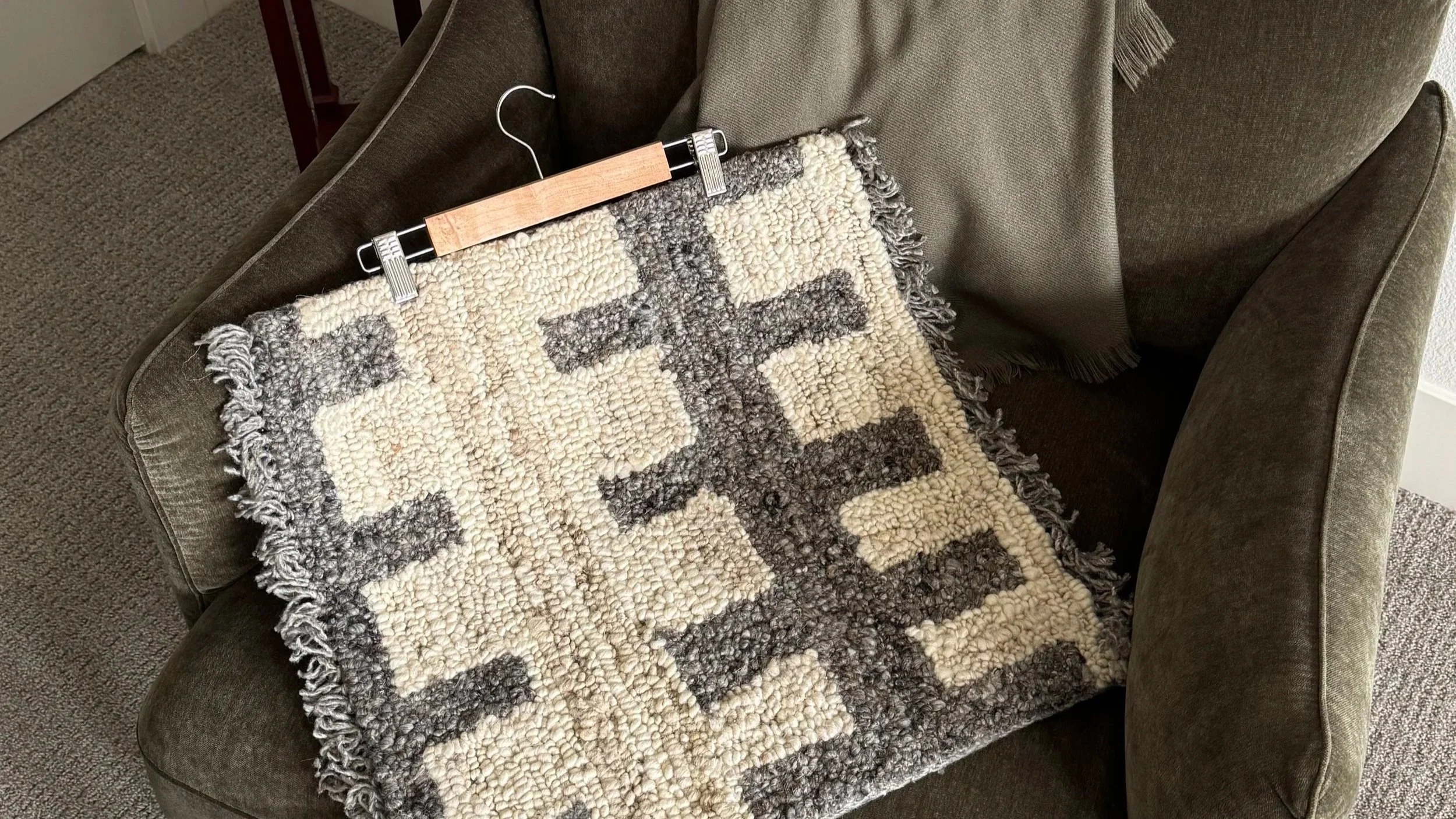 How Area Rugs Define a Room