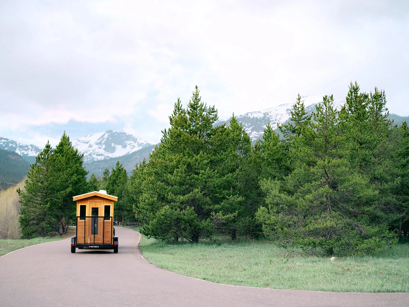 Winter Sauna and Book Club Series @ Freight 