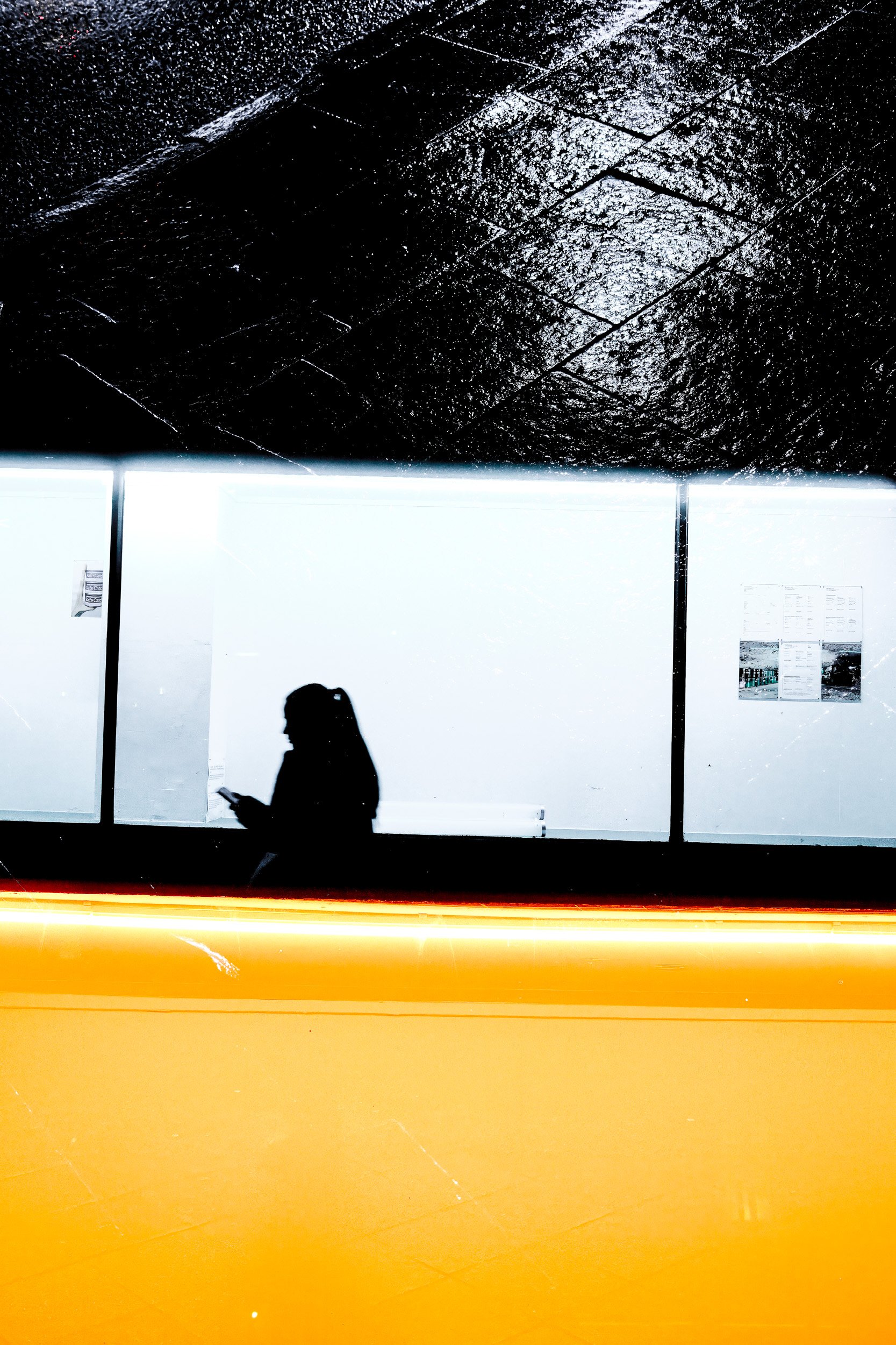 Streetphotography Berlin, My smartphone leads me (2025)