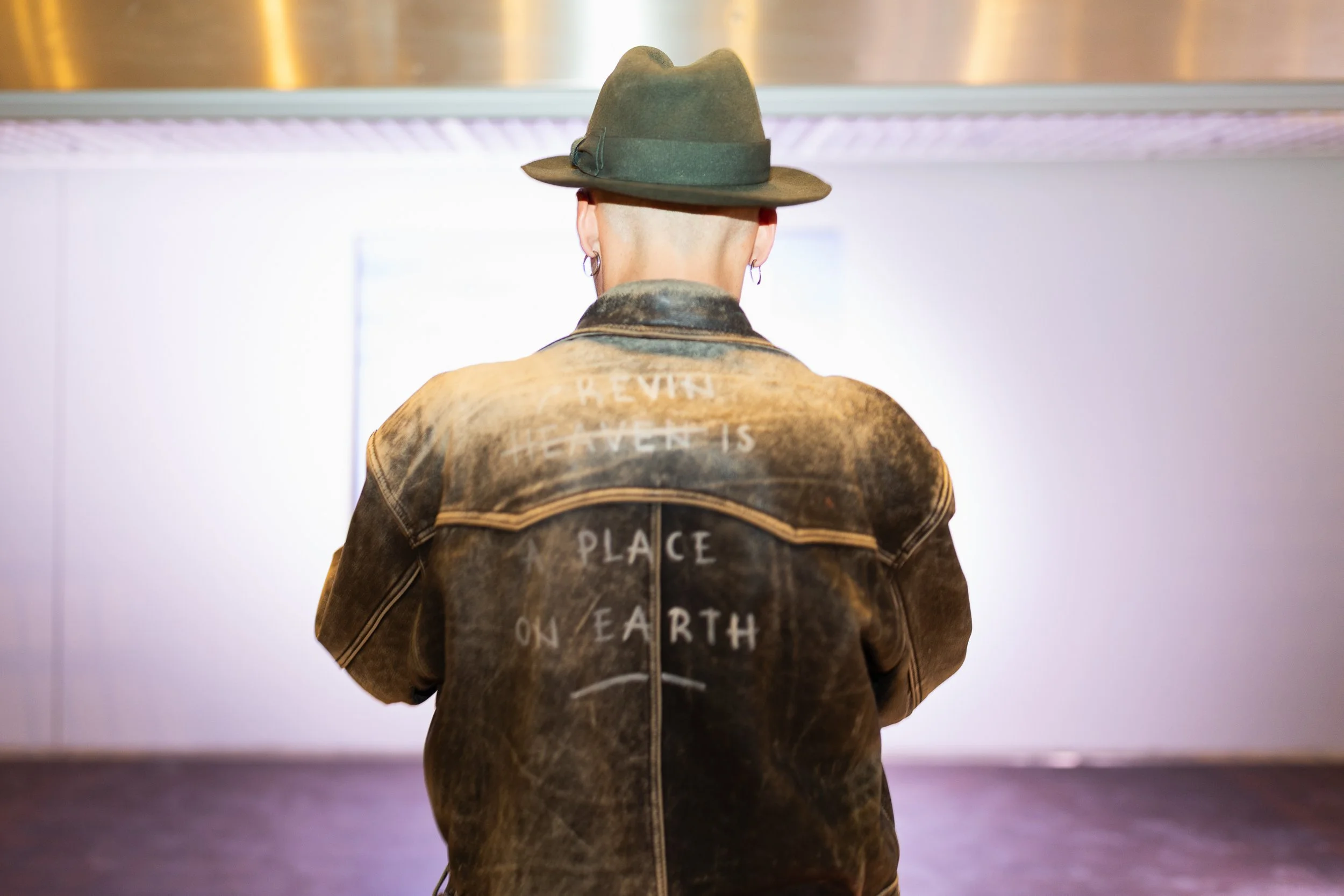 240920_Joachim Bosse_Exclusive Art Dinner & Terminal Exhibition_michaelgeipel.de_1920 px_web-1-28.jpg