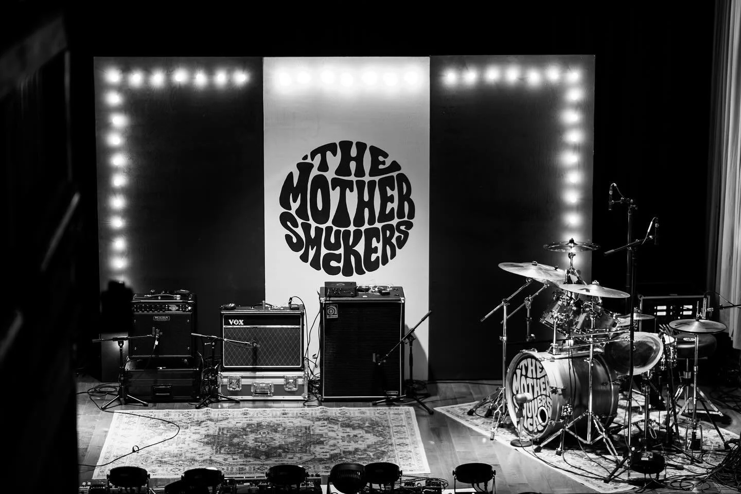 This weekend was a whirlwind. We cannot believe the support we got from our fans showing up for our LIVE album recording! Thank you so much for making the night(s) so special. It is a weekend we will NEVER forget.

To the boys: You all killed it. Y&r