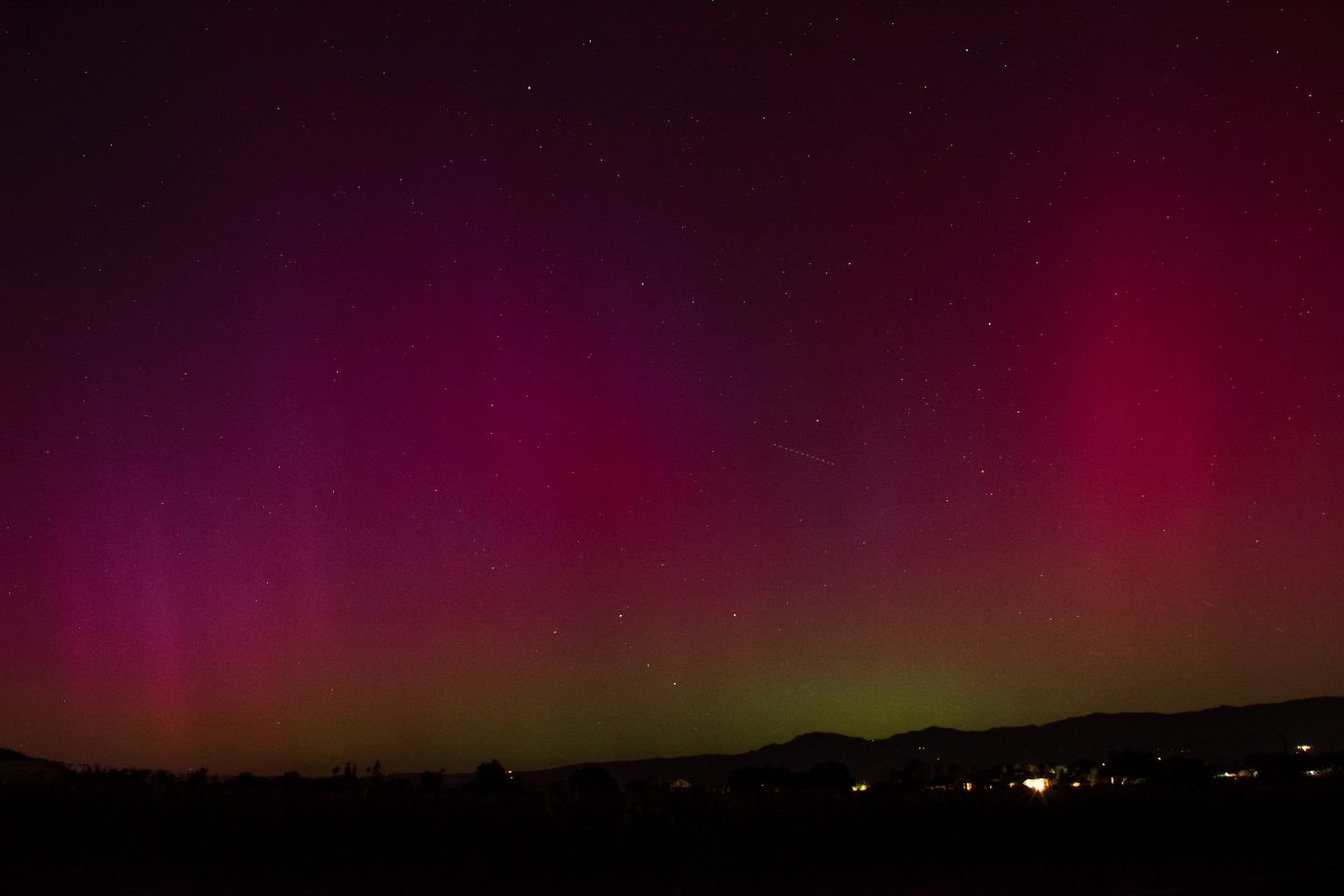 I was lucky to capture the Northern Lights over Napa Valley. Very cool! It was hard to see with the naked eye but run a long exposure on a camera and you can see everything!

#auroraborealis #napavalley #napa #bayarea #northernlights #visitnapavalley