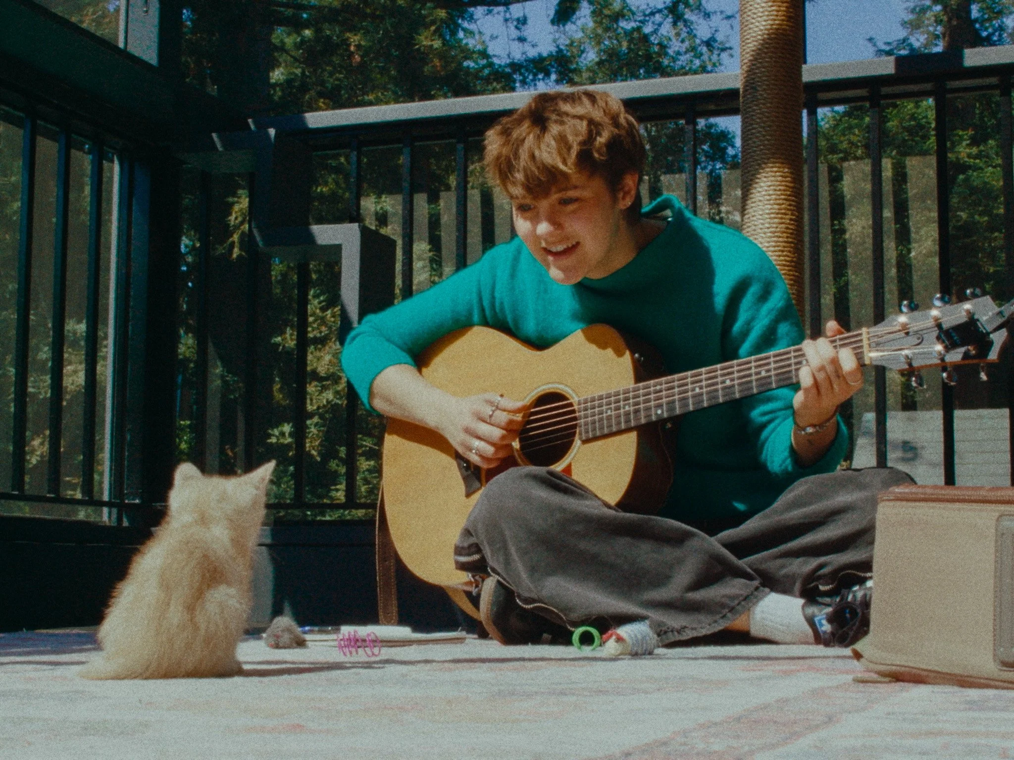 Still 2025-12-12 142244_1.1.10.jpg