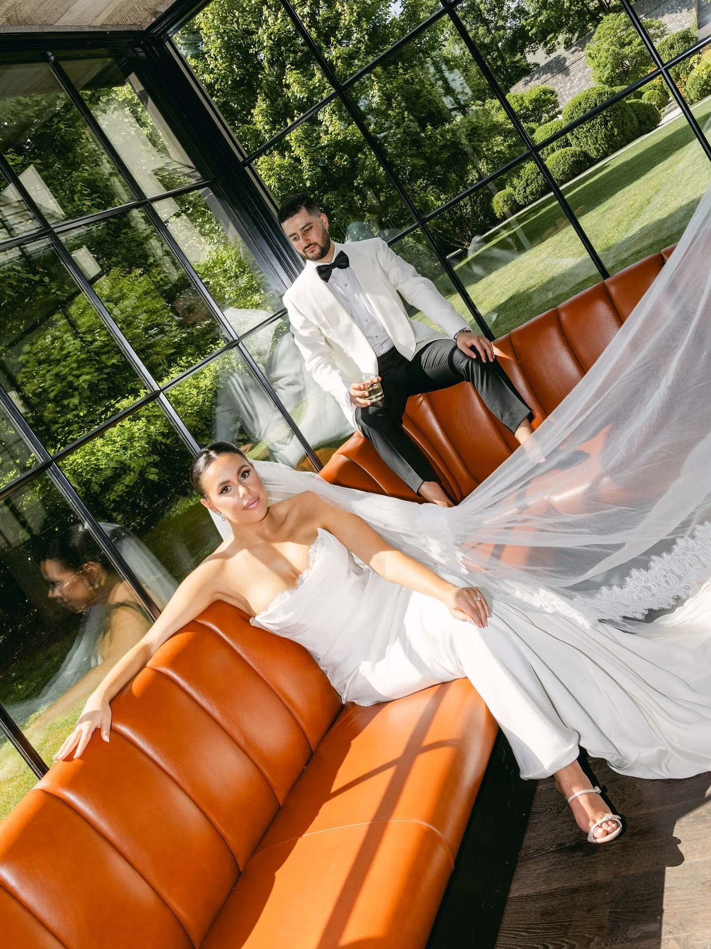 This day, this couple, this love, lives rent free in my mind and heart 

Planning &amp; Design ♡ @jazdewolfe 
Photography ♡ @515photoco 
Venue ♡ @valleyrockinn 

#couplegoals #luxurywedding #torontoweddingplanner #destinationweddings #destinationwedd