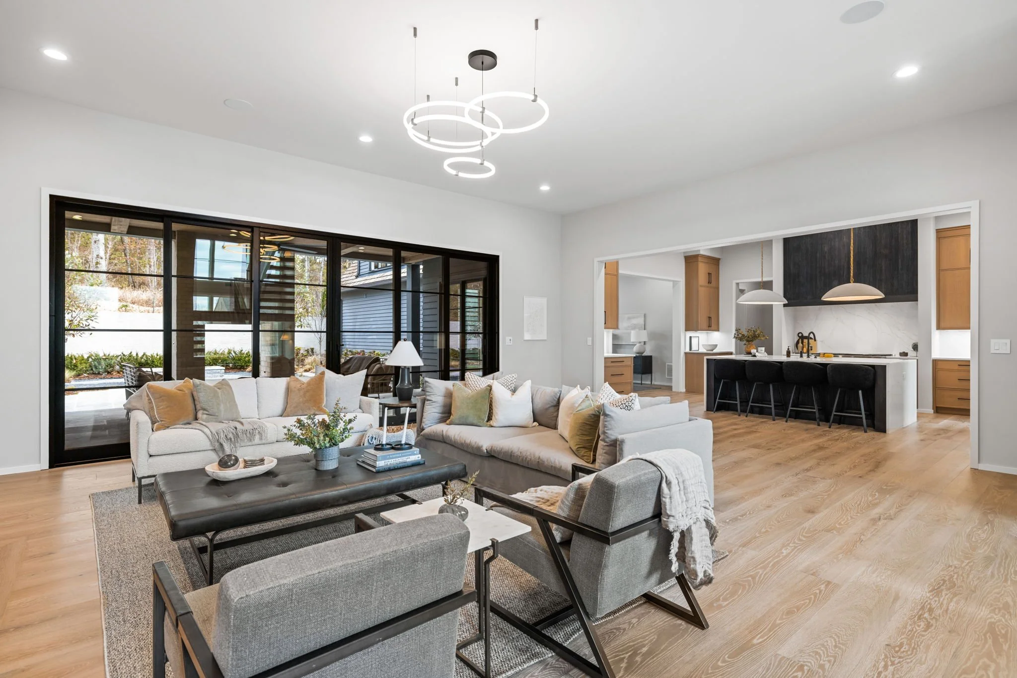 17-web-or-mls-1509 Carlybrooke Ln-17.jpg