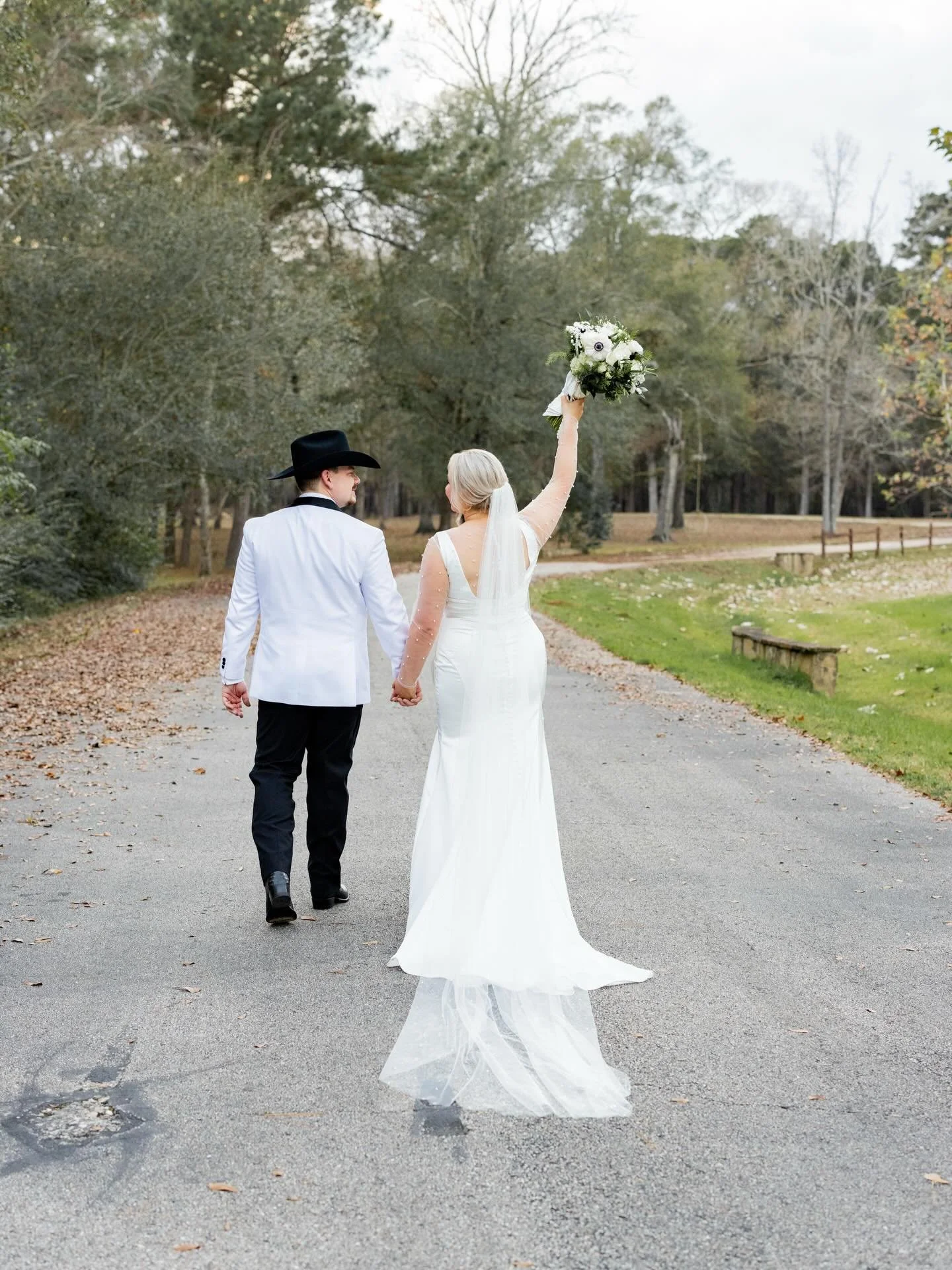 Mr. &amp; Mrs. 🤍 Abby + Cody | 12.28.25
Forever looks so good on you two ✨

DJ: @DJAMProductions Content Creator: @KBSOCIALHOUSE
Floral: @cartersfloristconroetx Cake: @KakesbyKathy
Photo: @briannakatherinephotography
Catering: @churrascos
Glam: @eto