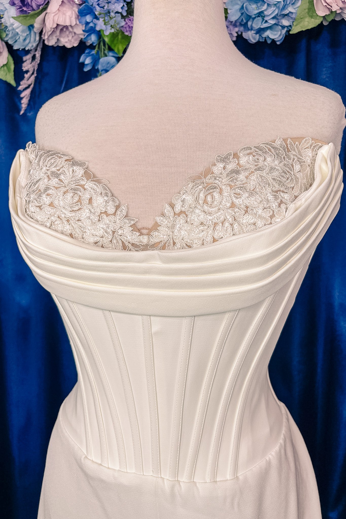 58303lace.jpg