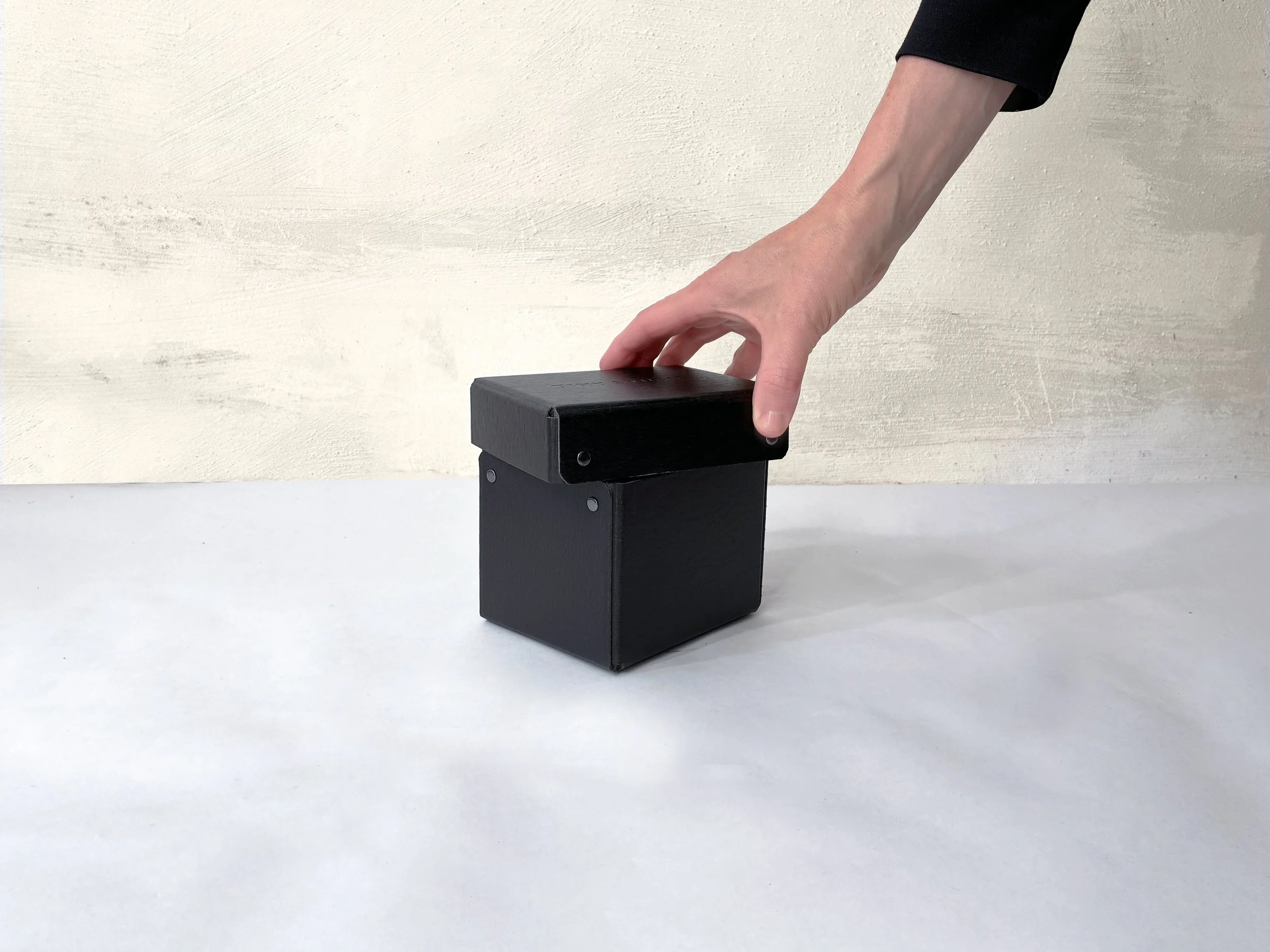 tinystudio_small_lift.jpg