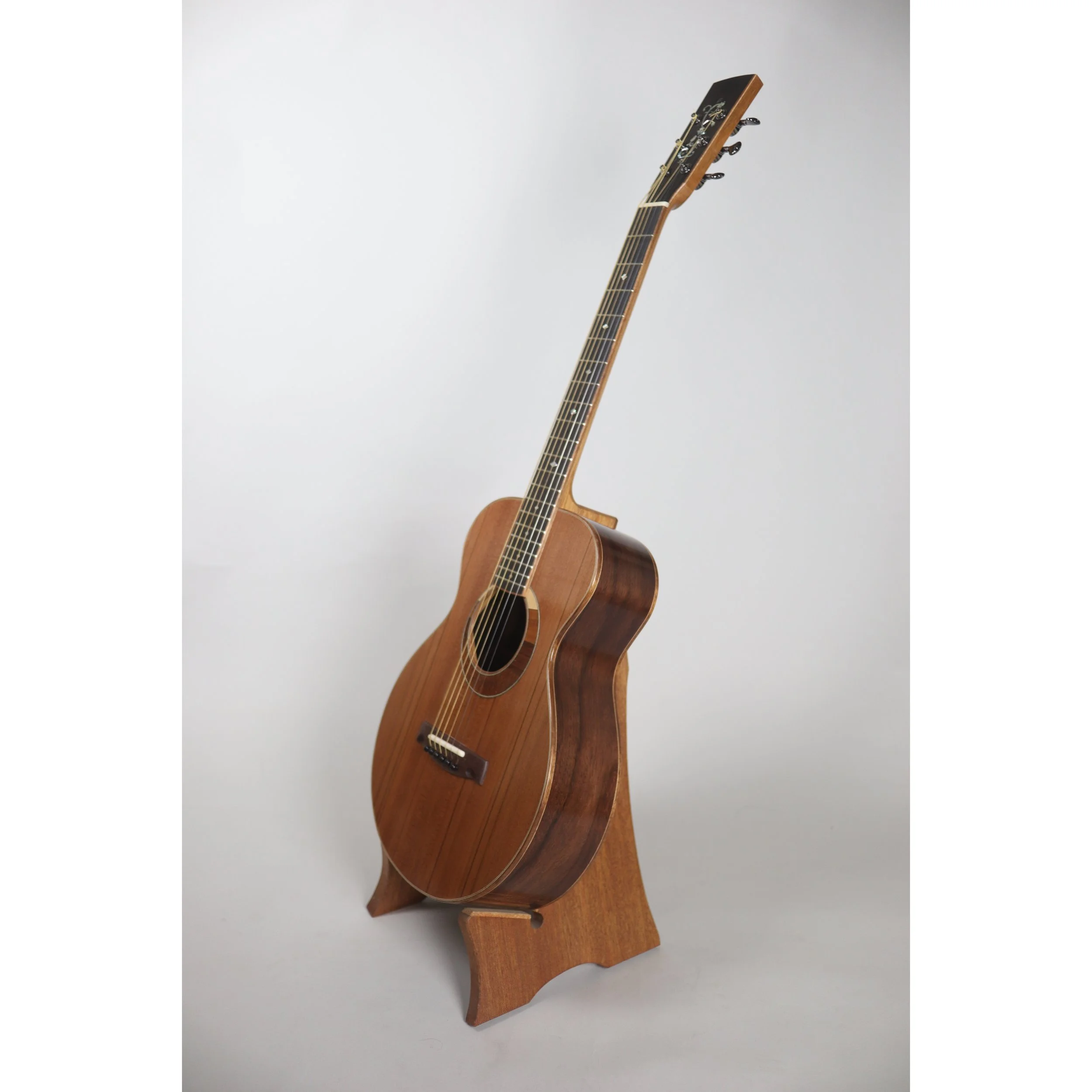 Geoffrey Yenson parlor guitar with old-growth redwood, Honduras rosewood, and curly koa