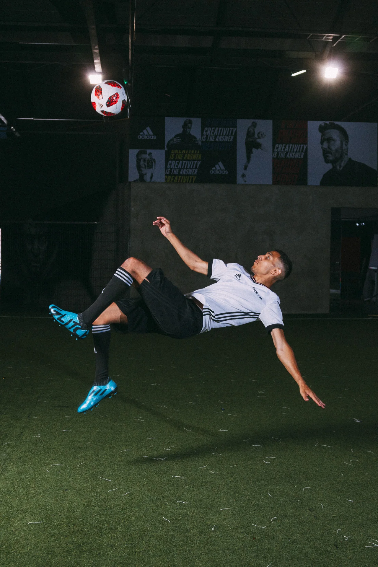 DanielSalaw_AdidasClubOf35_MG_7482_q10_1920px.jpg