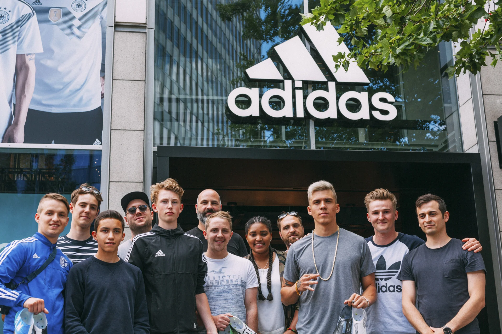 DanielSalaw_AdidasGlitchEventBerlin_181154607_q10_1920px.jpg