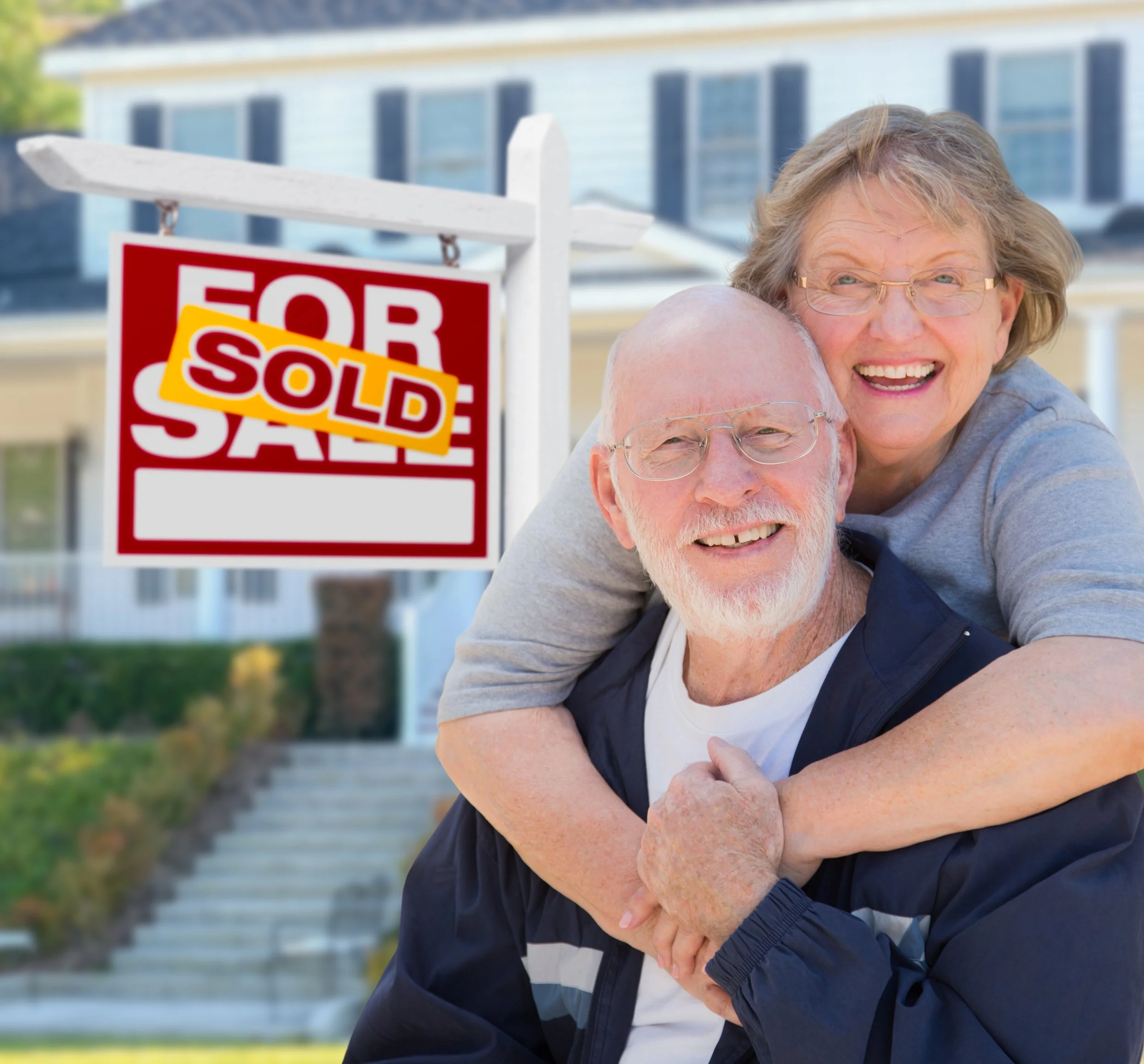 7 Essential Tips for Seniors Selling Their Home During Snowbird Season in Sarasota, Manatee, and Charlotte Counties