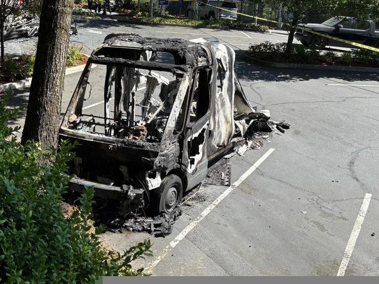 Rose City Counter-Info Claims Four Amazon Delivery Vans Torched in Southwest Portland