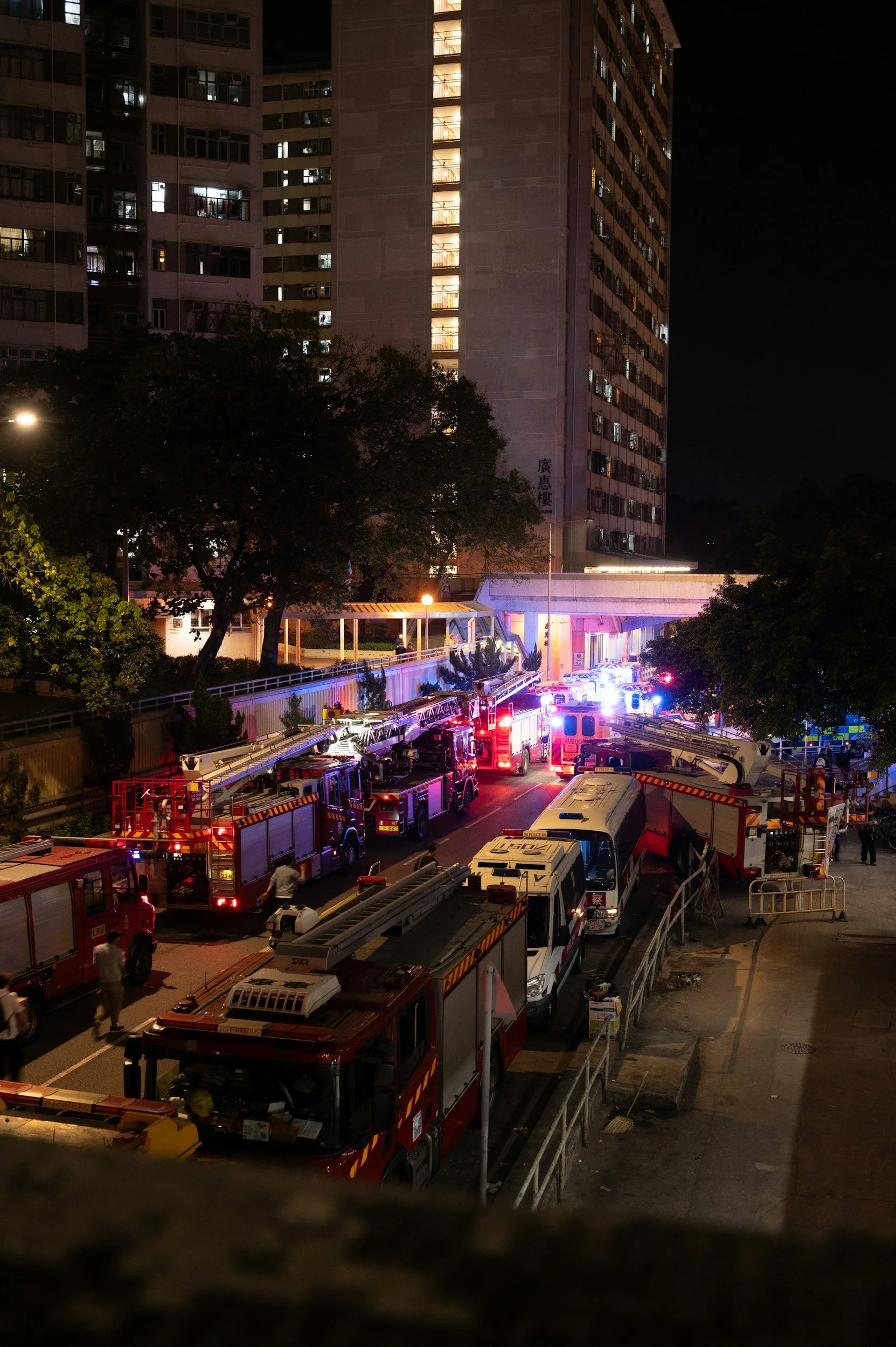 Emergency management response to public safety incident