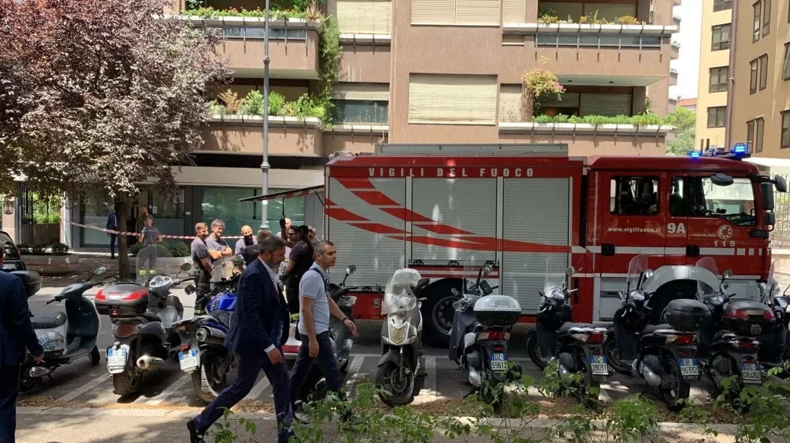 FAI Cell Claims Parcel Bomb Sent to Leonardo SpA Defense Chief Executive in Rome