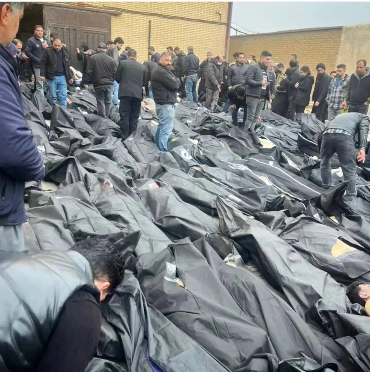 Signs of an Imminent Iran Strike Faded as Executions Halted and Gulf Allies Pushed Trump Toward Restraint