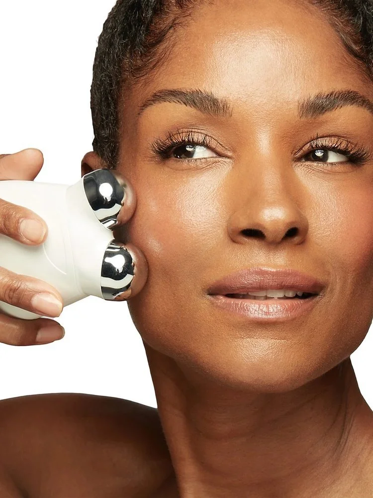 Top 5: Anti-Aging Skincare Gadgets