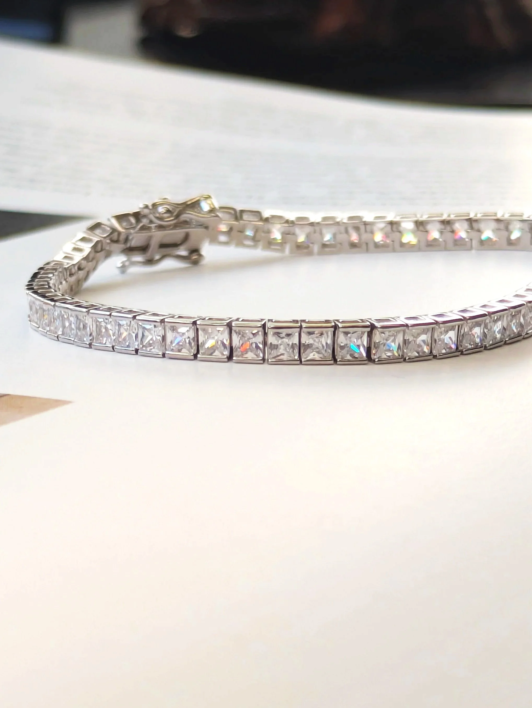 Bezel Tennis bracelet in silver