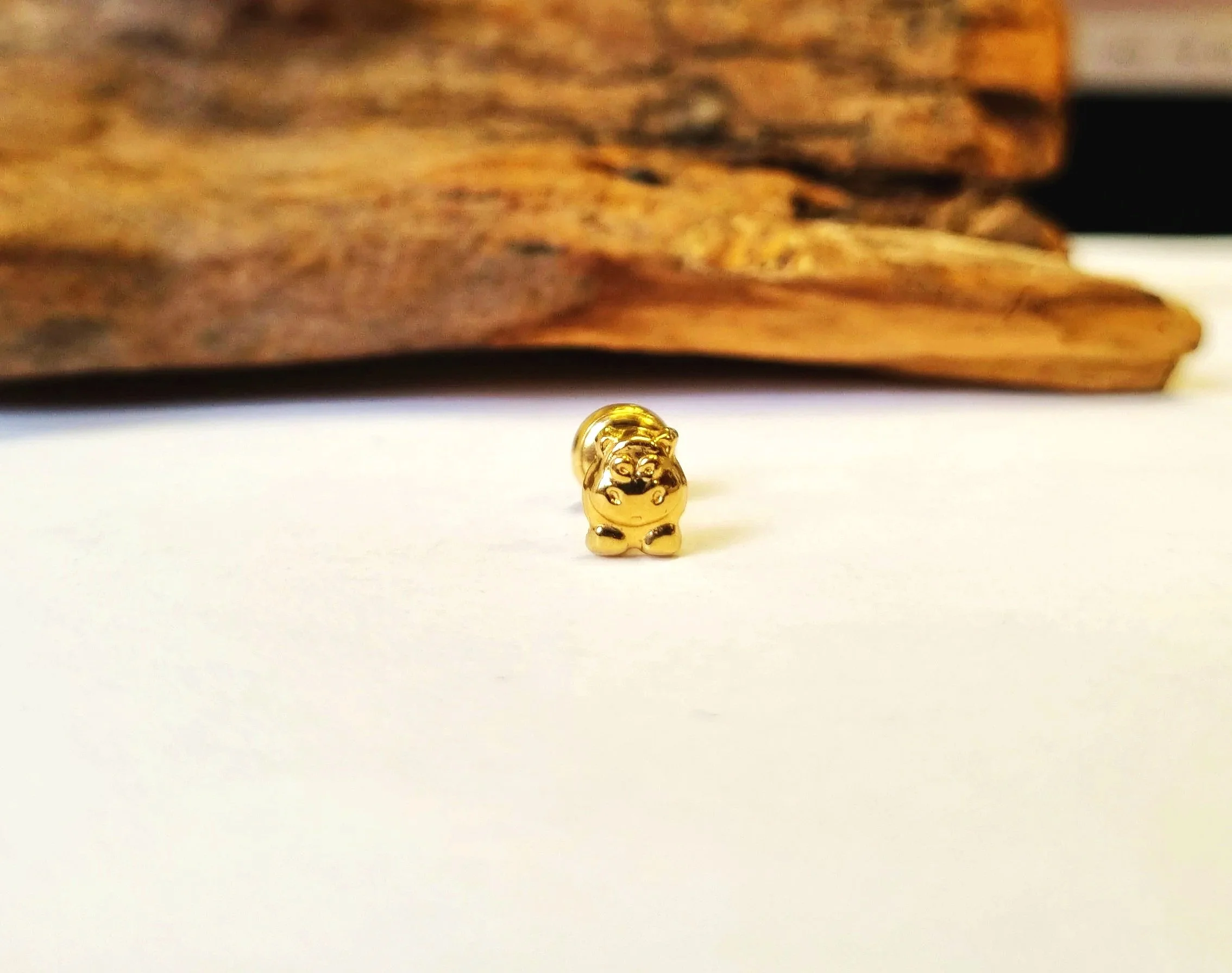 Single Hippopotamus Stud