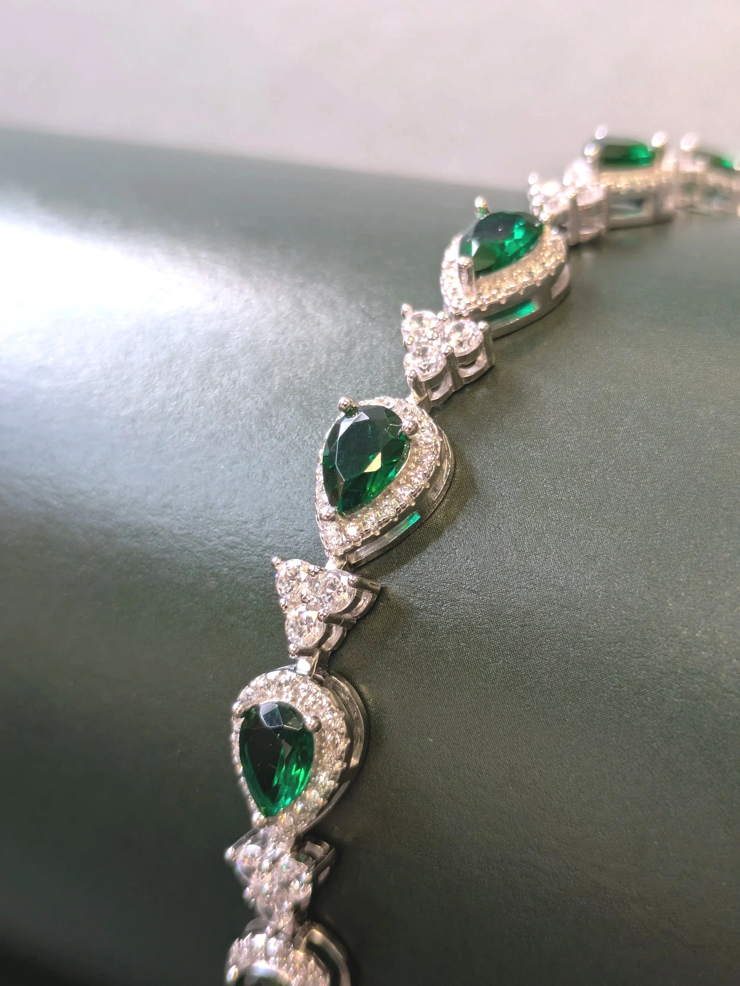 Silver 925 Drop Shape Bracelet