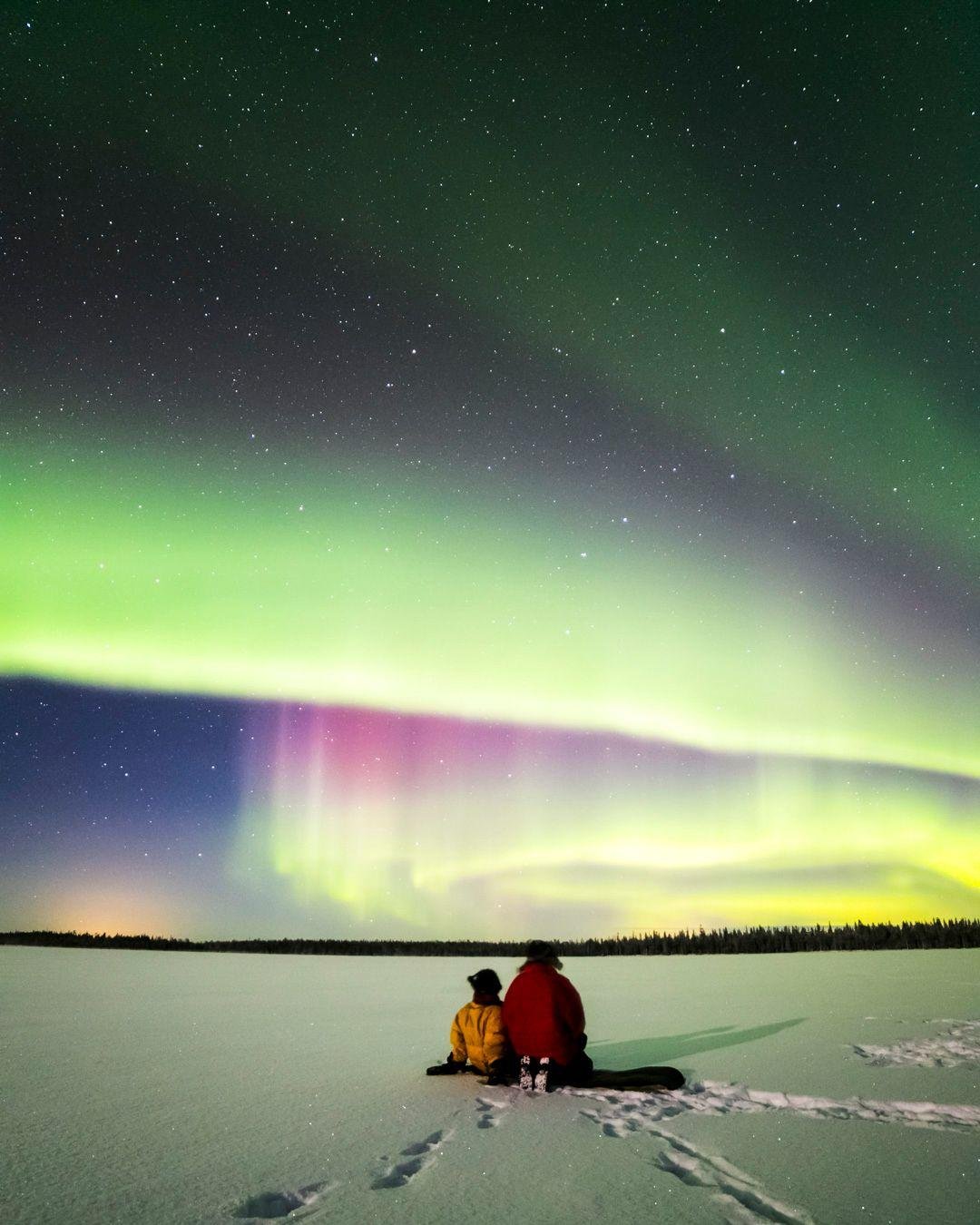 February is one of the most rewarding months to experience Finland.

It is peak season to see the Northern Lights, with long dark hours and clearer skies. Snow blankets the landscape, setting the stage for skiing, snowshoeing, dog sledding, and snowm