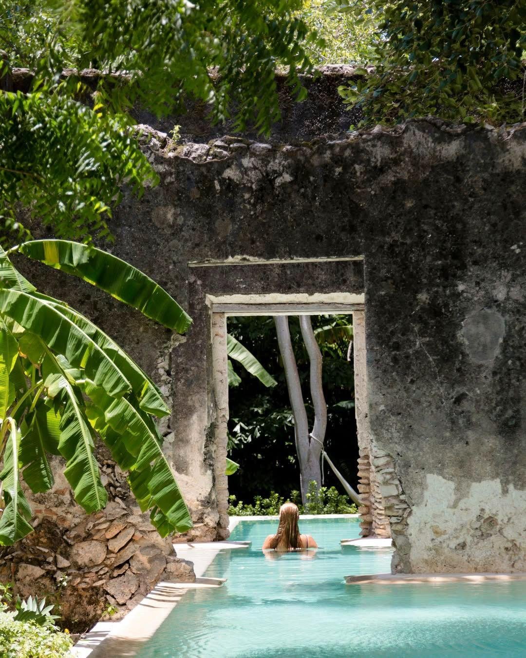 The hotel currently ranked #9 in the world isn't on a beach. It's deep in the Yucat&aacute;n jungle.

Chabl&eacute; Yucat&aacute;n, a restored 19th-century hacienda outside M&eacute;rida, holds the #9 spot on the World's 50 Best Hotels list and was j